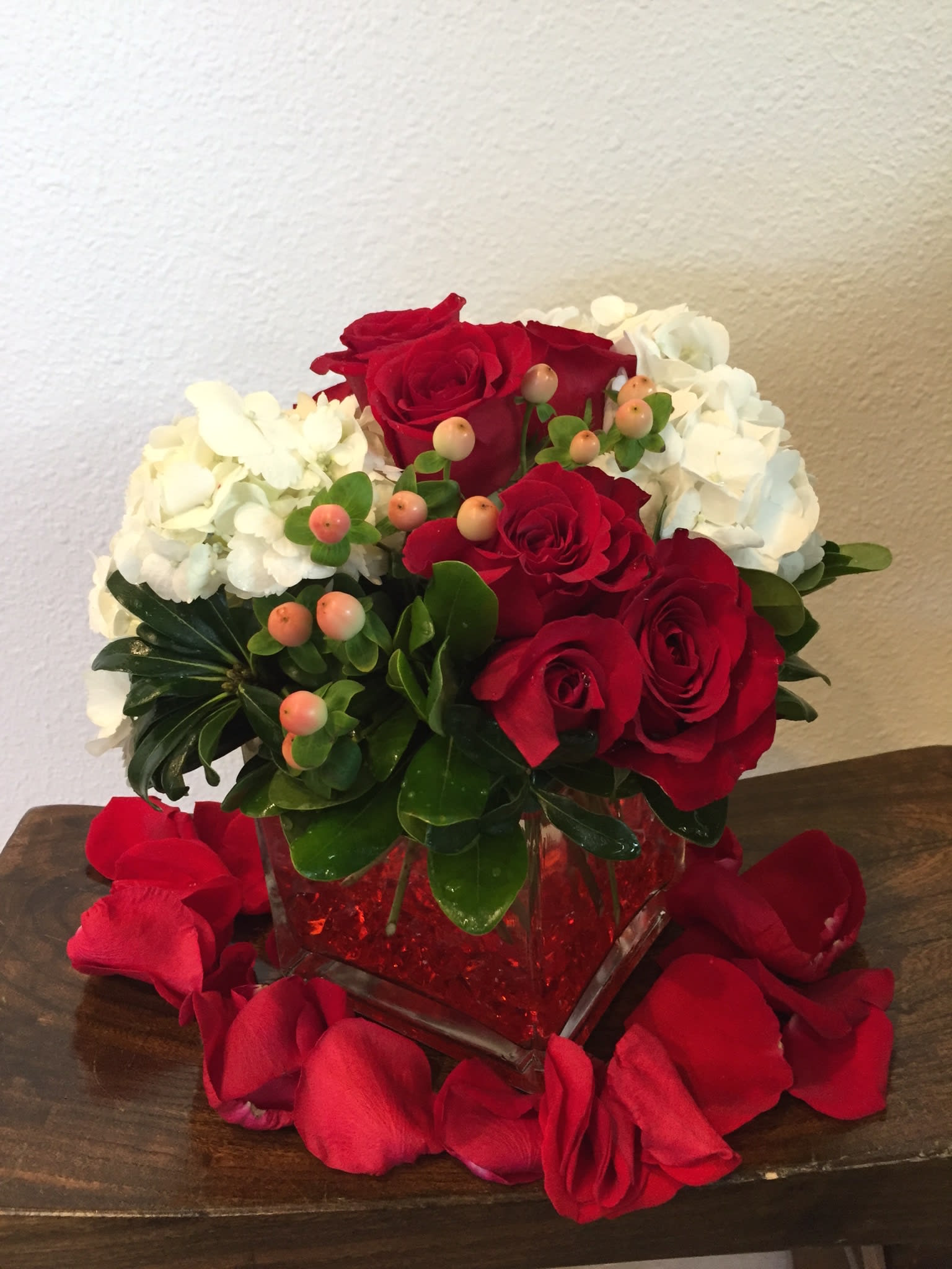 Sweetheart Bouquet in Westlake Village, CA Westlake Florist