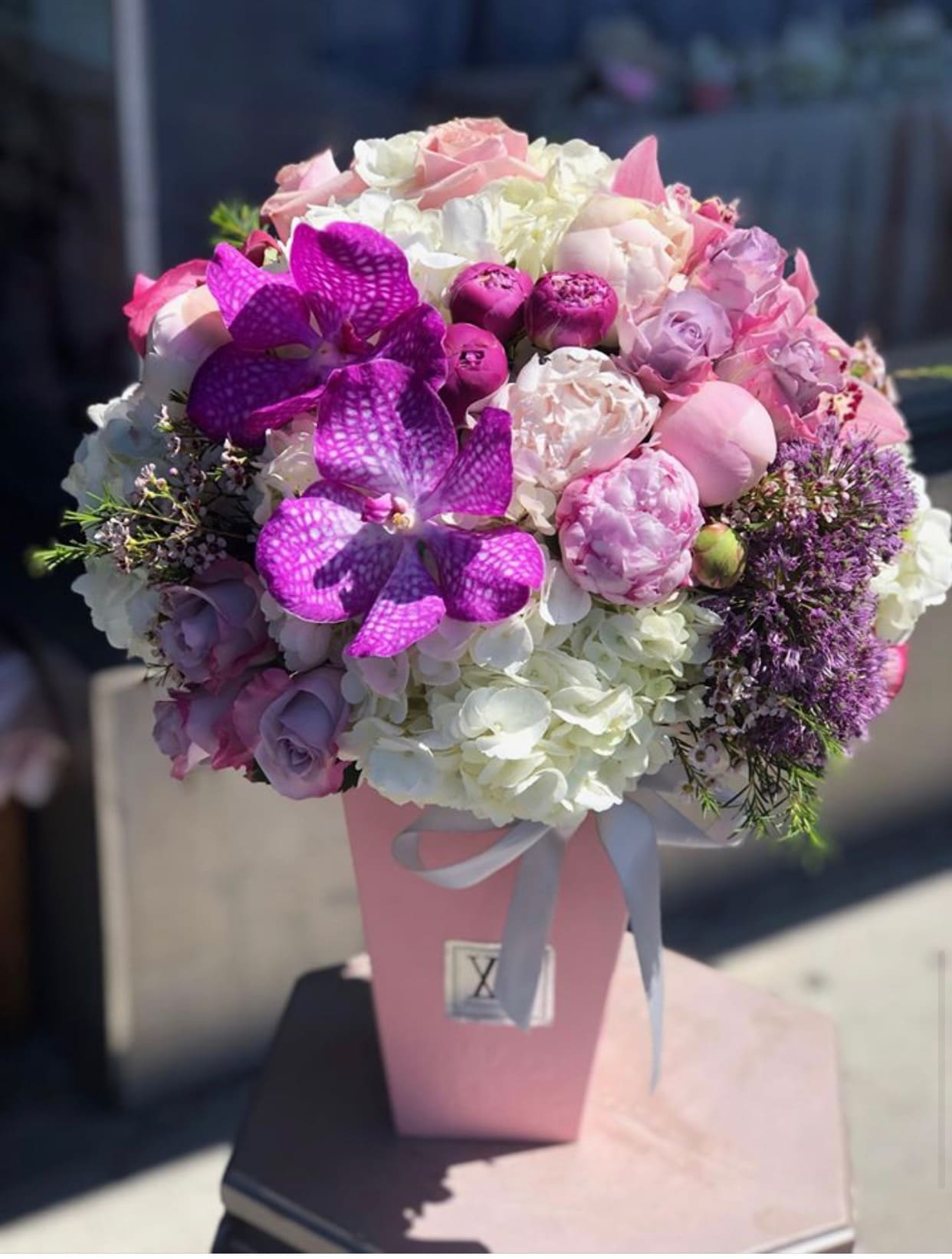 Brooklyn Florist  Flower Delivery by LV Flower Events