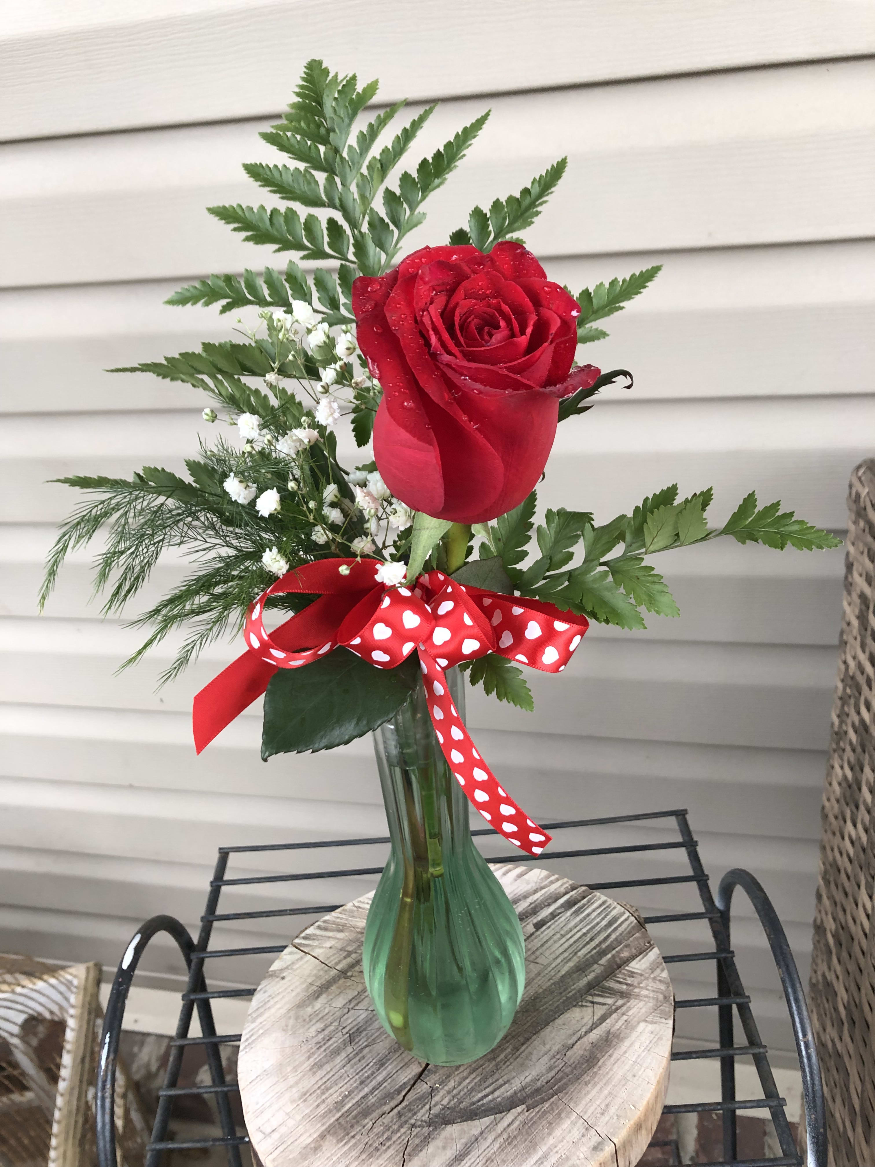 Rose Bud Vase in Murfreesboro, TN Enchanted Flower Shop