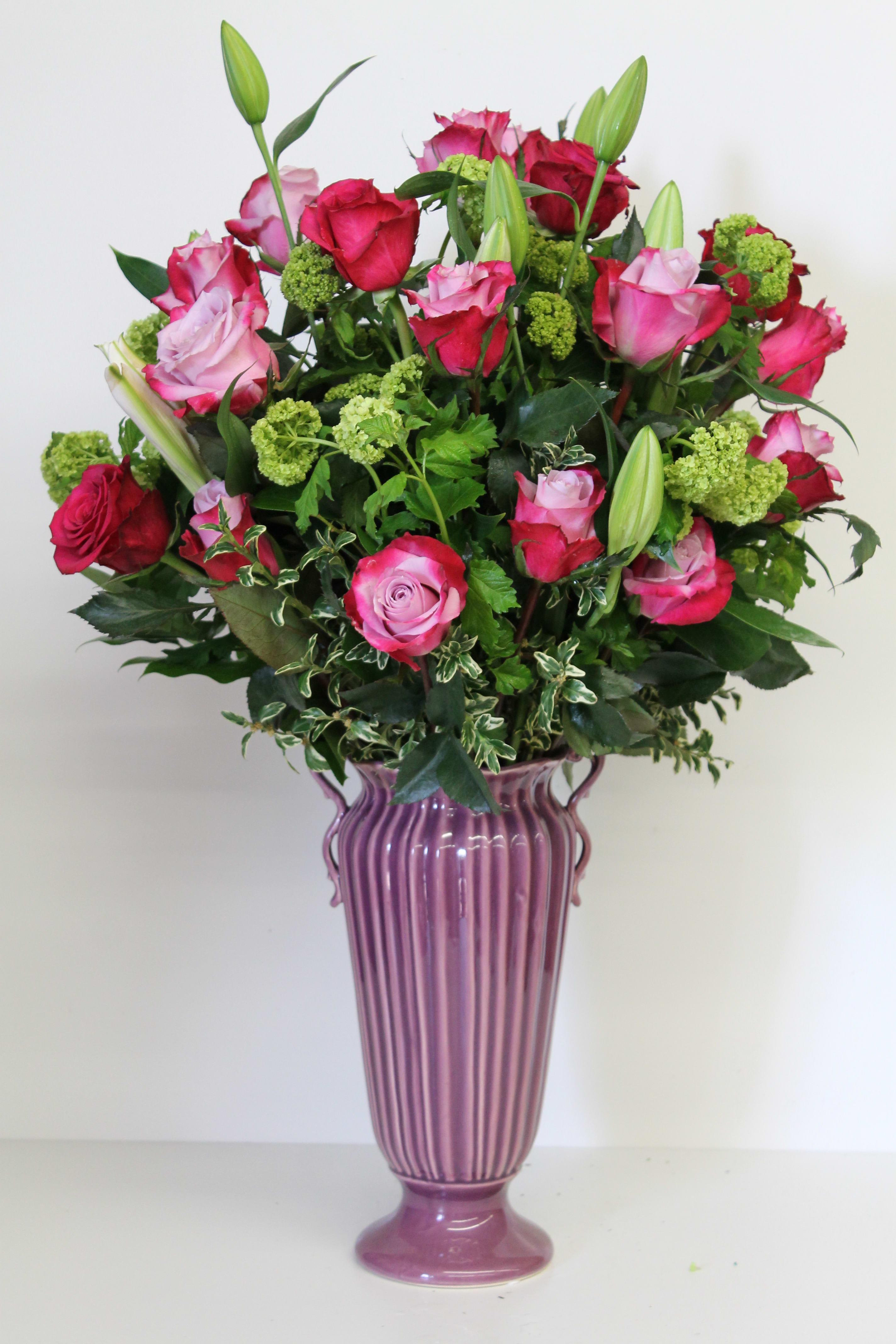 Endless Love - Please indicate which vase you prefer!