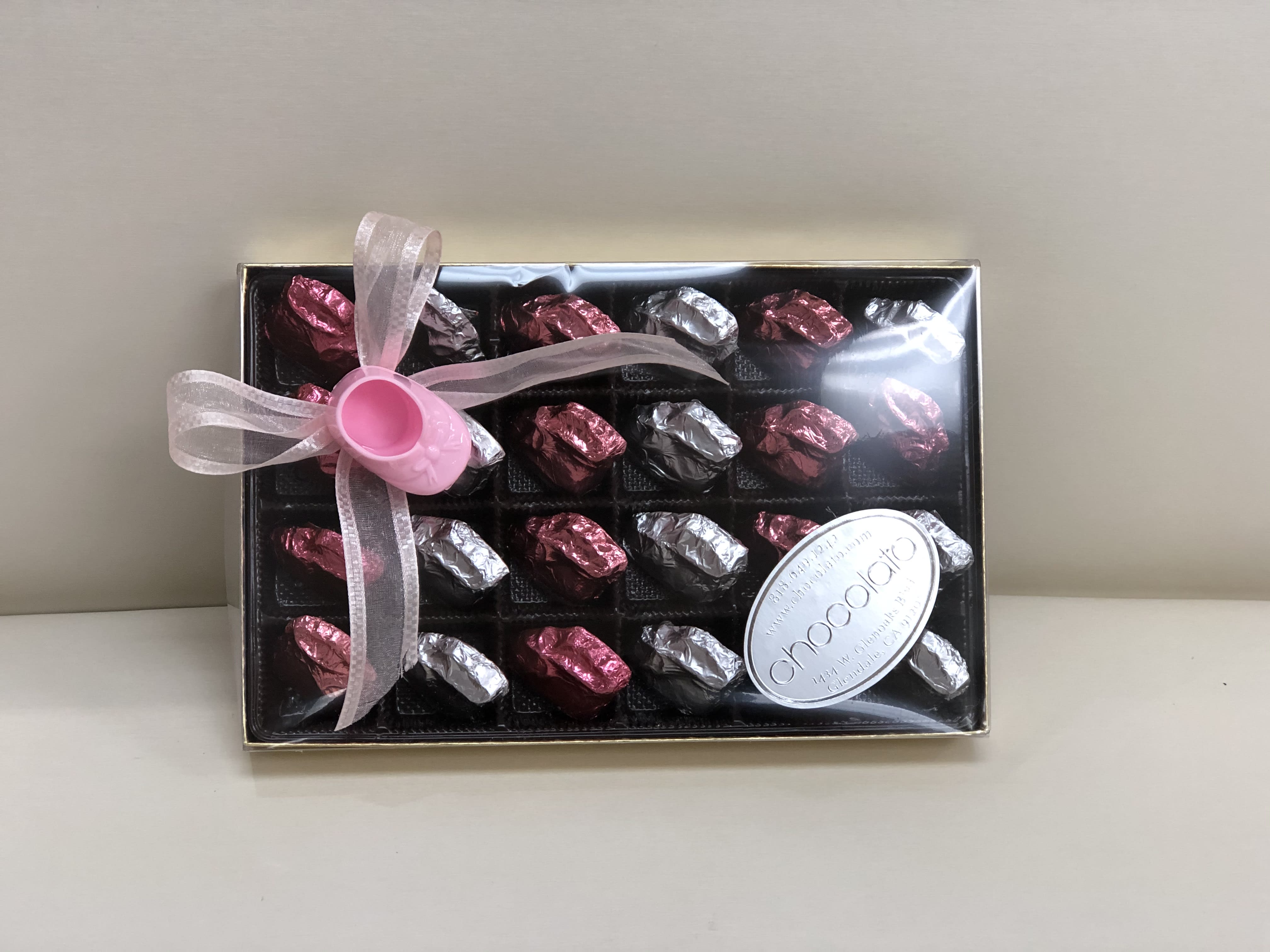 Baby girl chocolate boxes sales