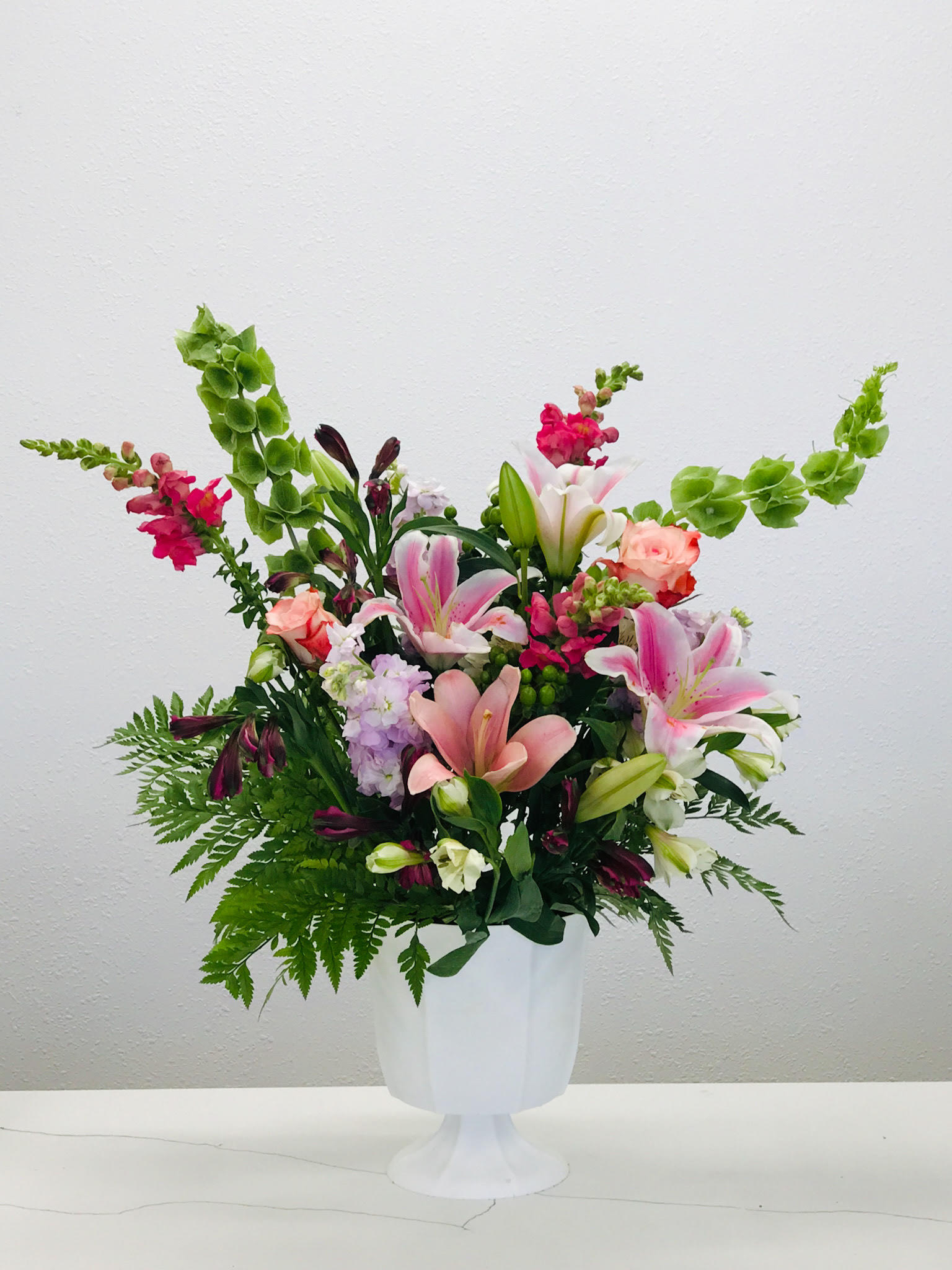 Joyful Memories - Celebrate the vibrant life of loved ones