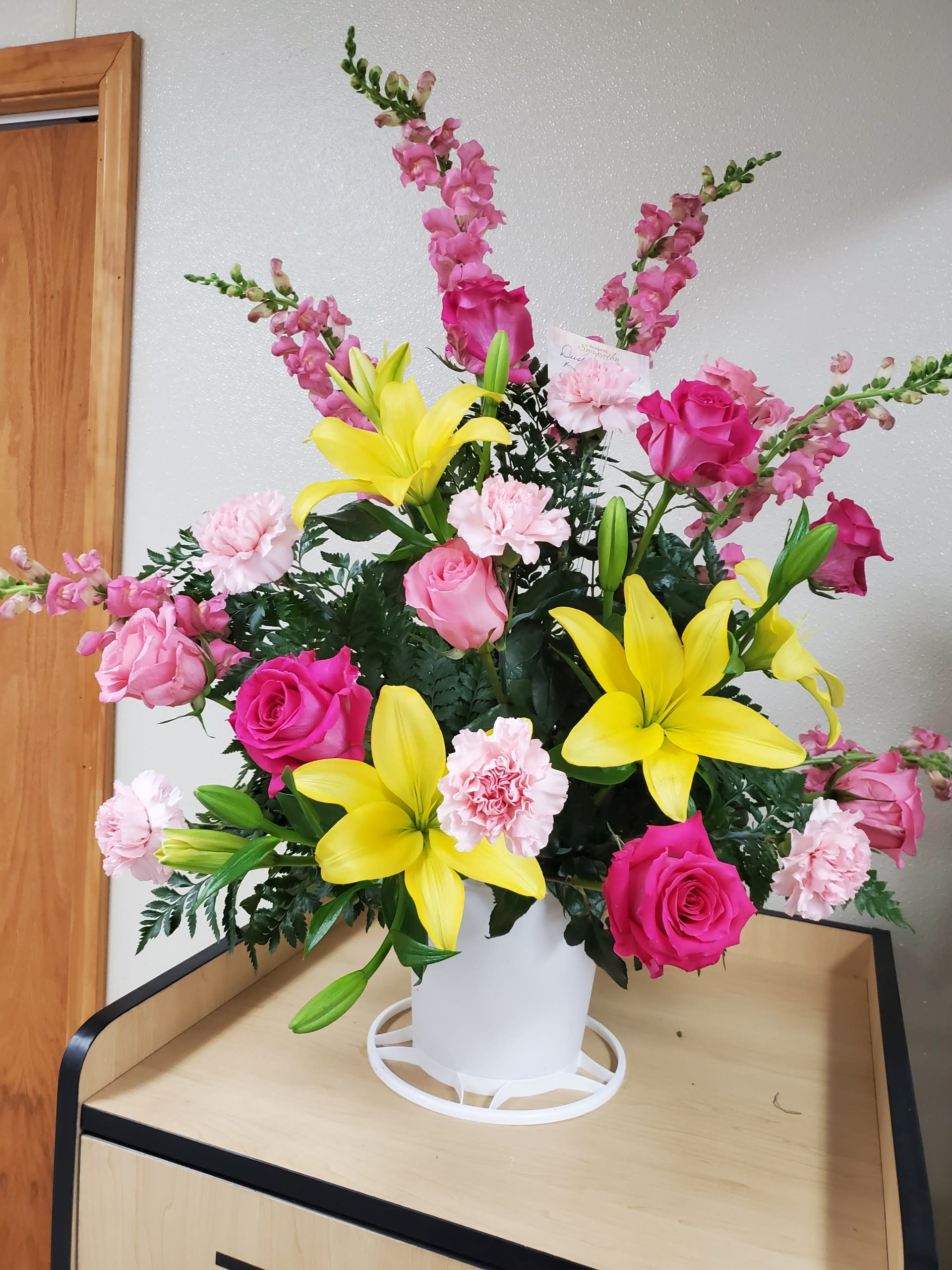 Traditional Funeral Basket in Connersville, IN | Clark's ...