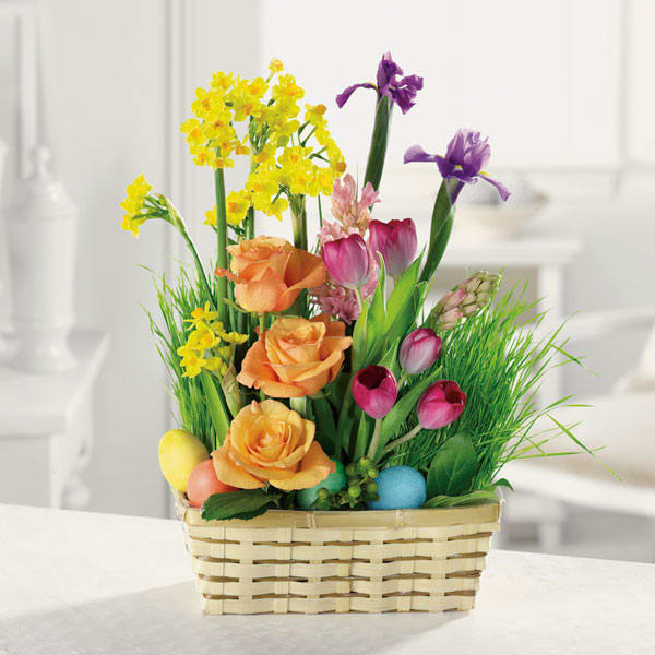 Egg Hunt Garden Egg Hunt Garden - Easter-time fun for all ages! Colored eggs peek out from our spring-fresh garden of irises, roses, narcissus and wheat grass.