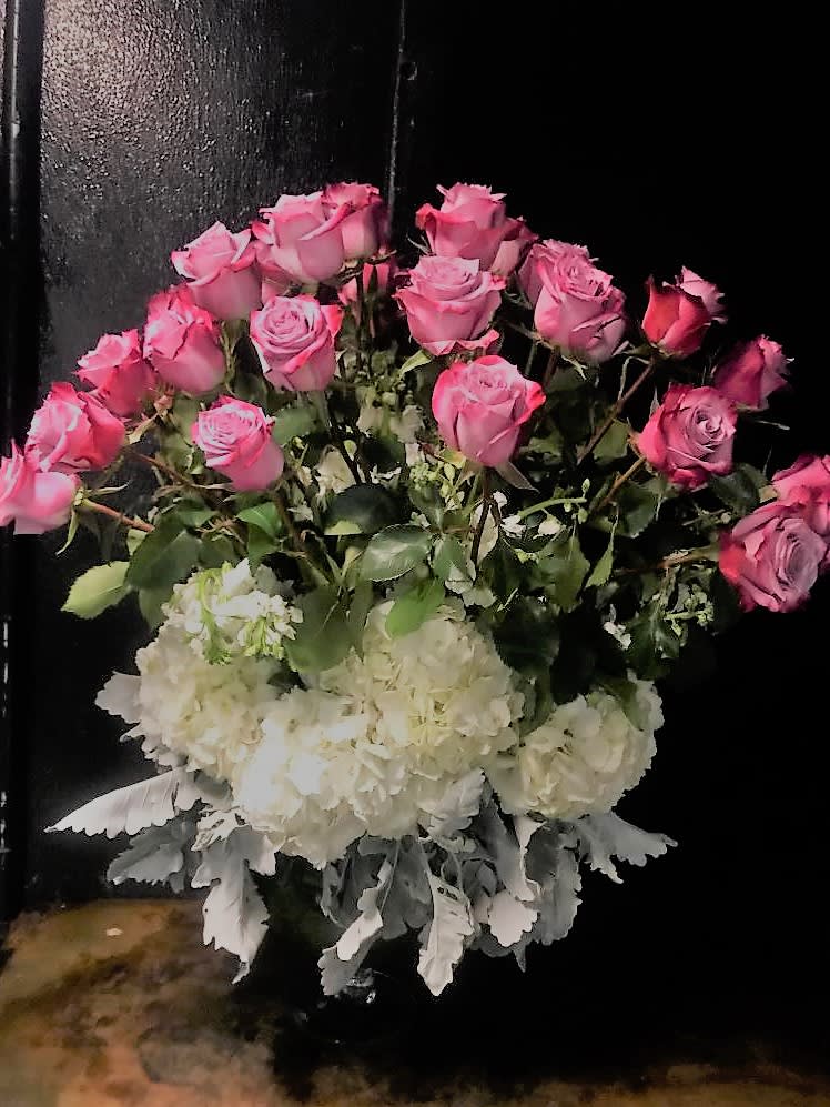 Isabela in Atlanta, GA Buckhead Florist, Inc.