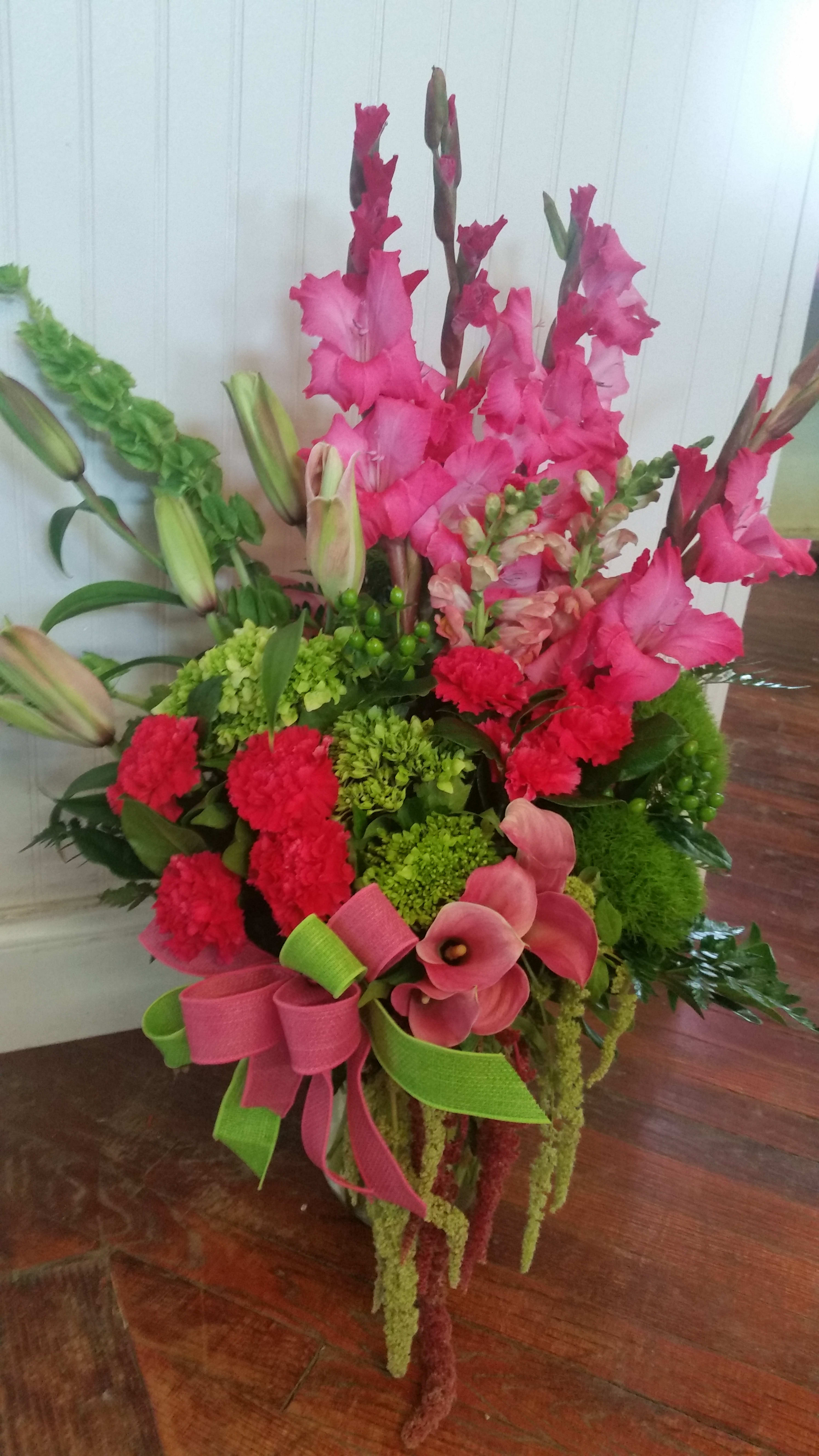 and Floral Arrangement in Early, TX | K LeShae's & Gift Boutique
