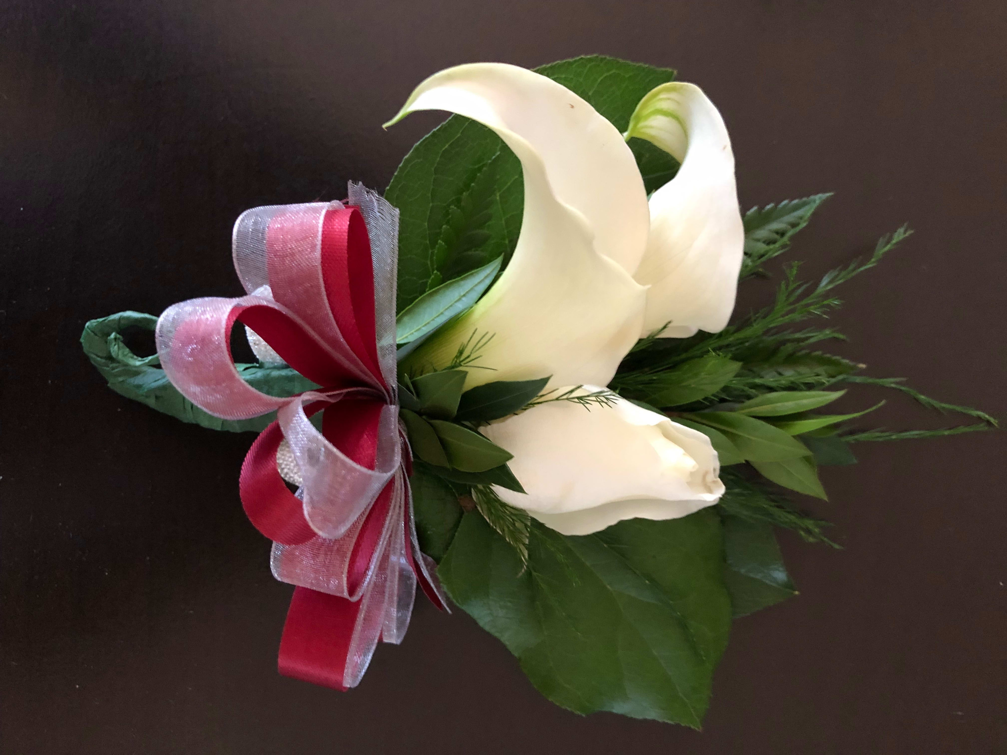 Calla lily sales wrist corsage