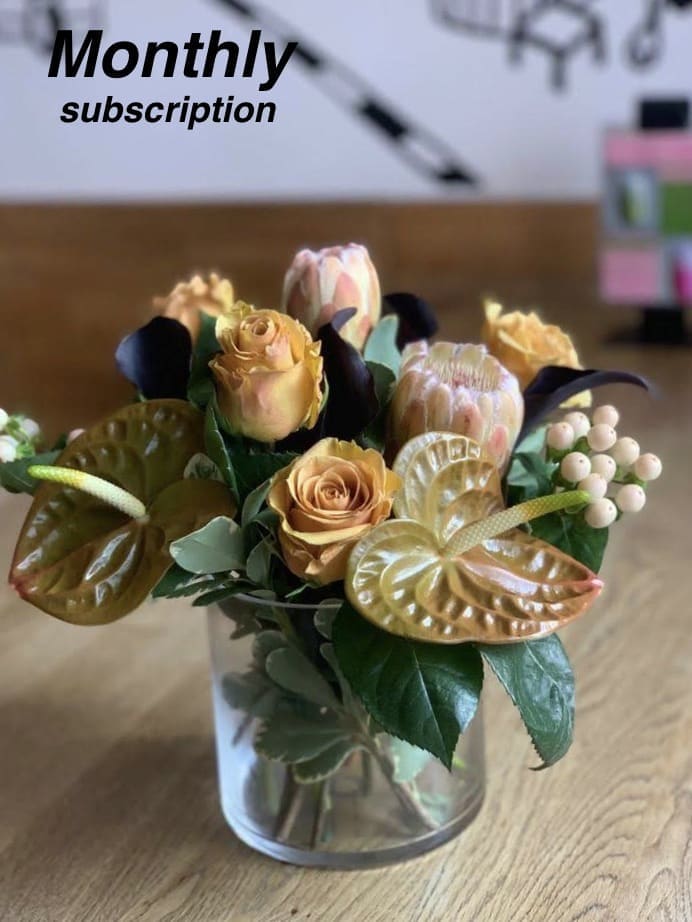 Designer Choice A Year Of Flowers Monthly Flower Subscription In San Francisco Ca Marina Floral Design