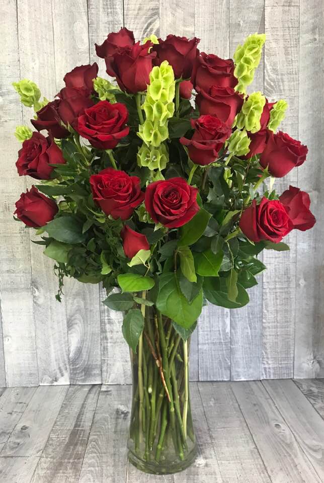 Luxury Rose Assortment in Valley Village, CA Diana's Flowers