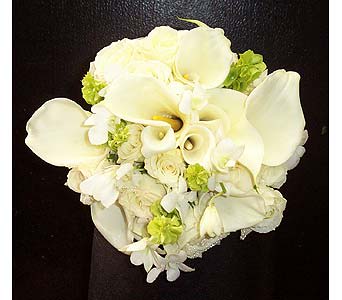 Touch of Eden Touch of Eden - As Shown : FN20064 We will do our best to provide this item. However, due to the limited availability of some flowers and containers, we may need to substitute this selection with a similar item to have delivery made in time.