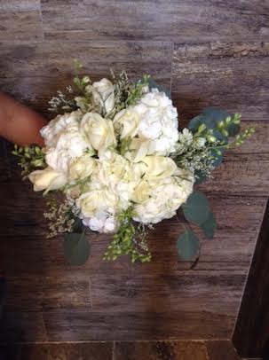 White wedding bouquets top