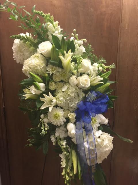 standing white easel spray - white spray with hydrangea , roses, lilies, snap. photo-2-shows-same-style-in-pink-and-white