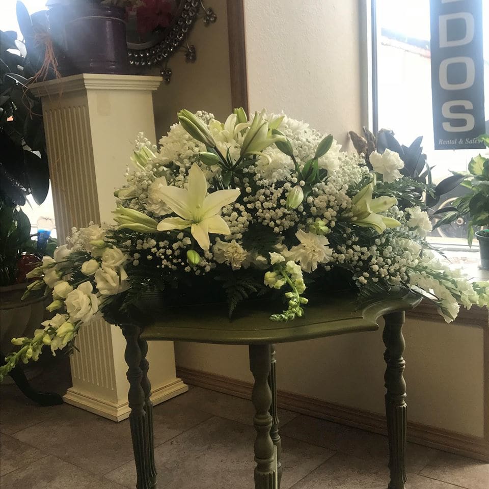Beloved Lily Casket Spray In Blackwell Ok Bev S Flower Heaven Beloved Lily Casket Spray In Blackwell Ok Bev S Flower Heaven