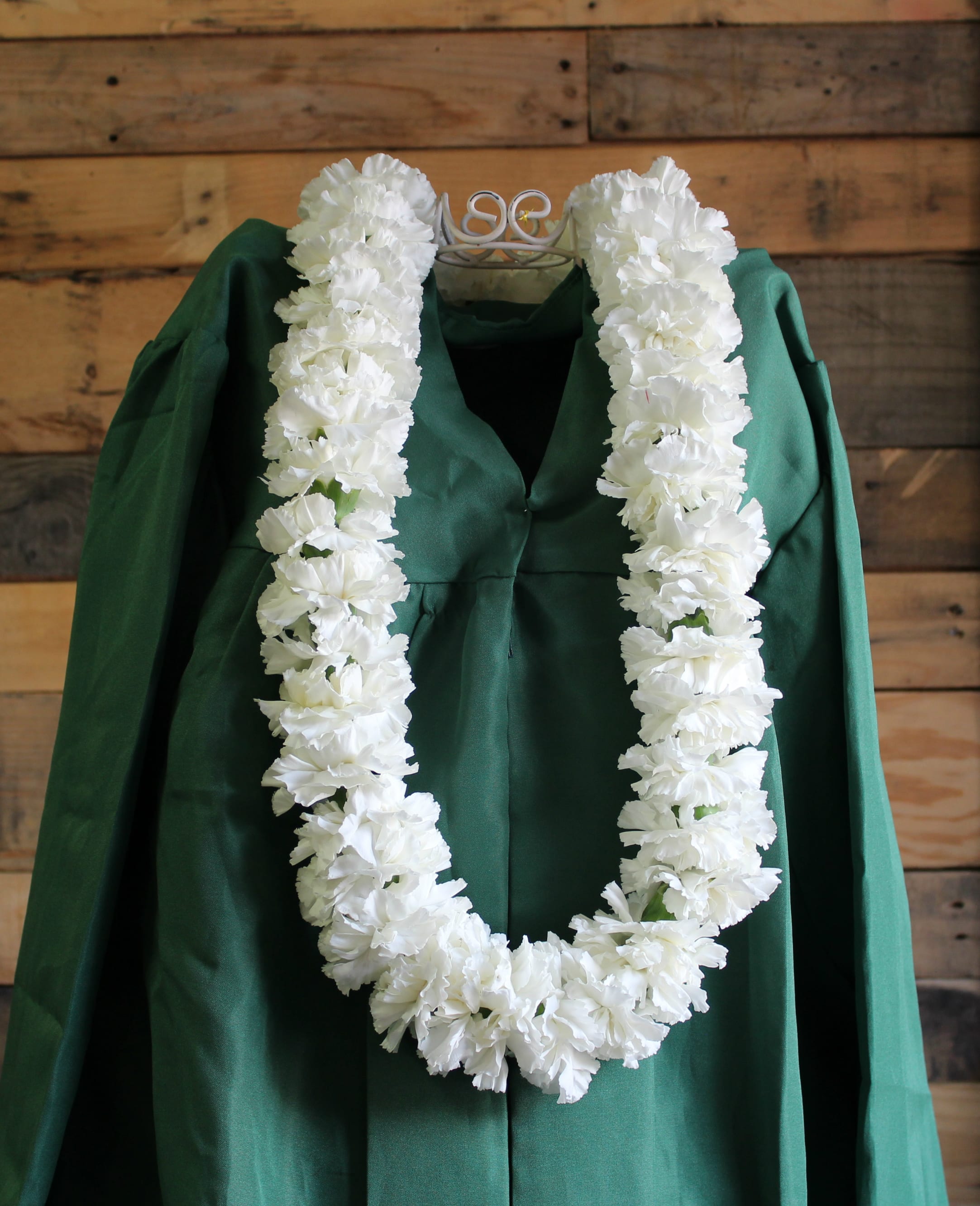Custom Carnation Lei in Temple City, CA Fanny's Flowers