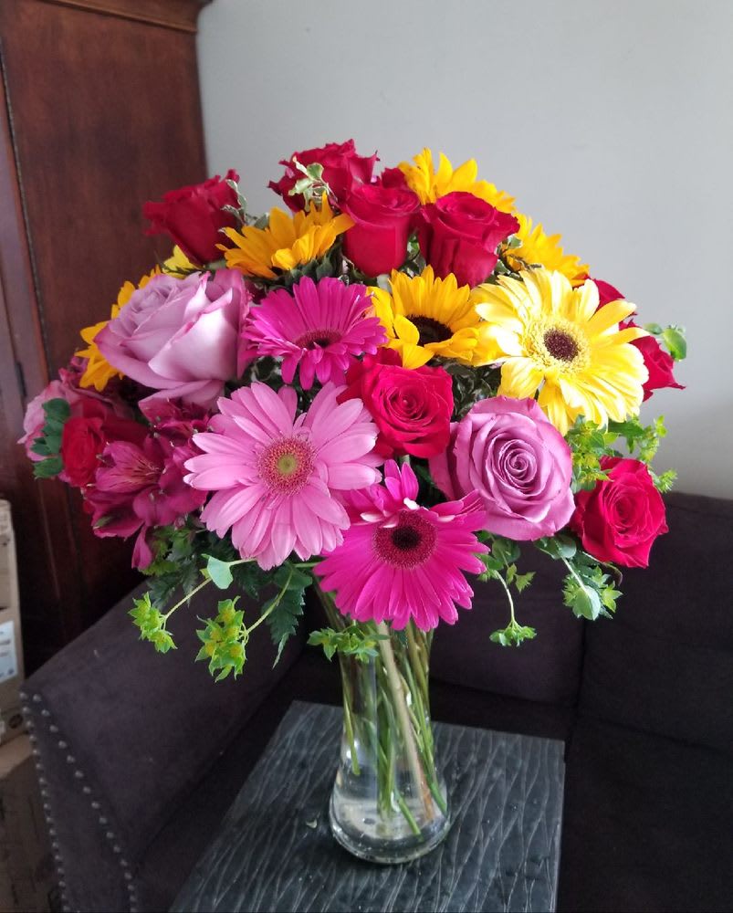 Night and Day in Long Beach, CA | Bixby Knolls Flowers