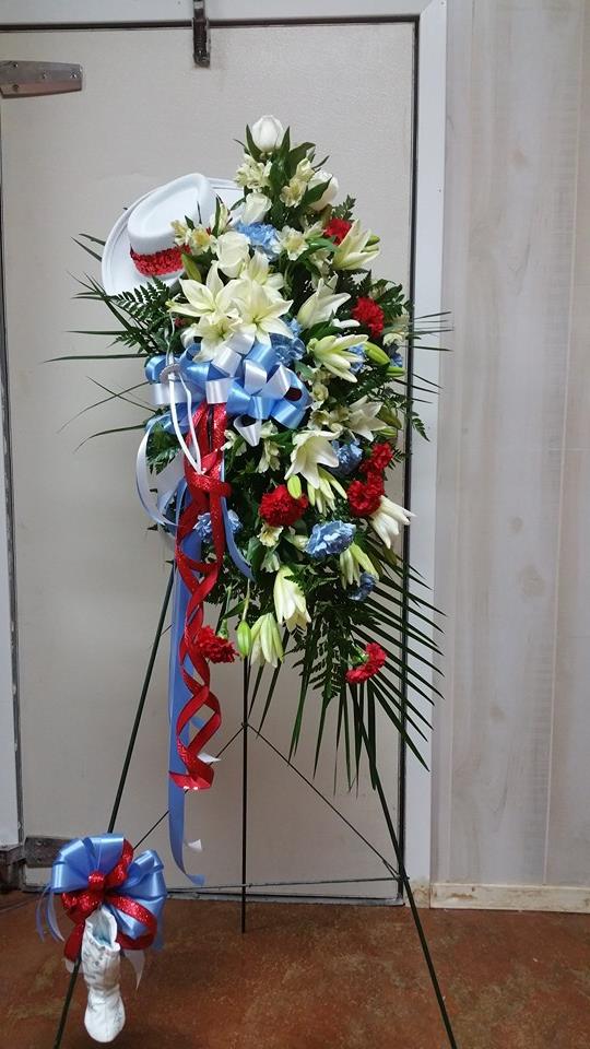 Lumberton Raider Easel - beautiful display of Columbia Blue and red colors 