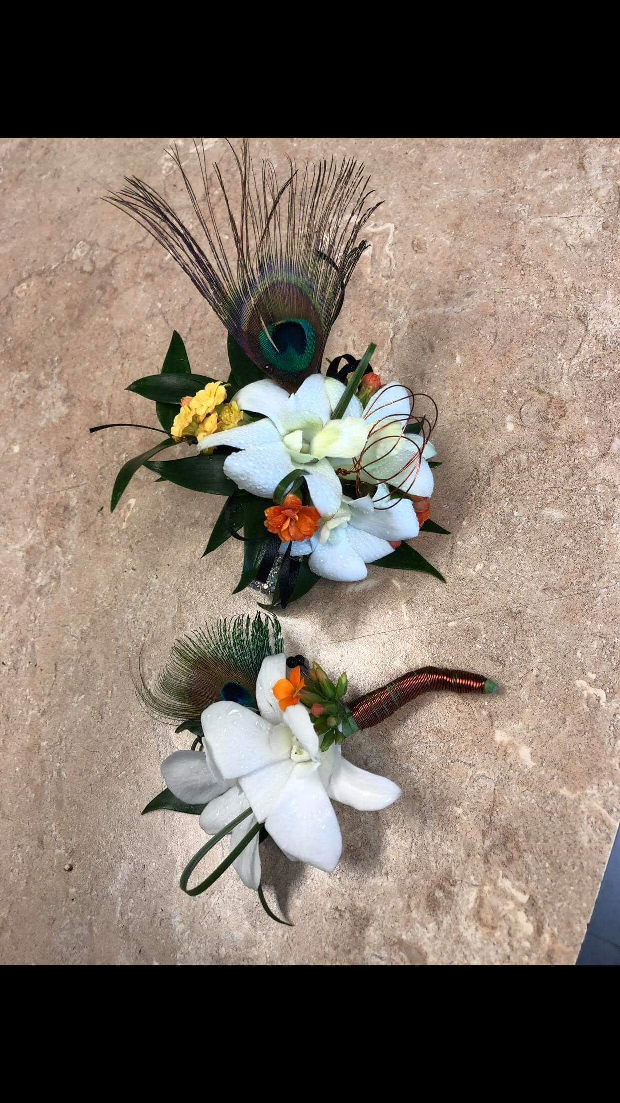 Custom Corsage In Bentonville Ar Enchanted Designs