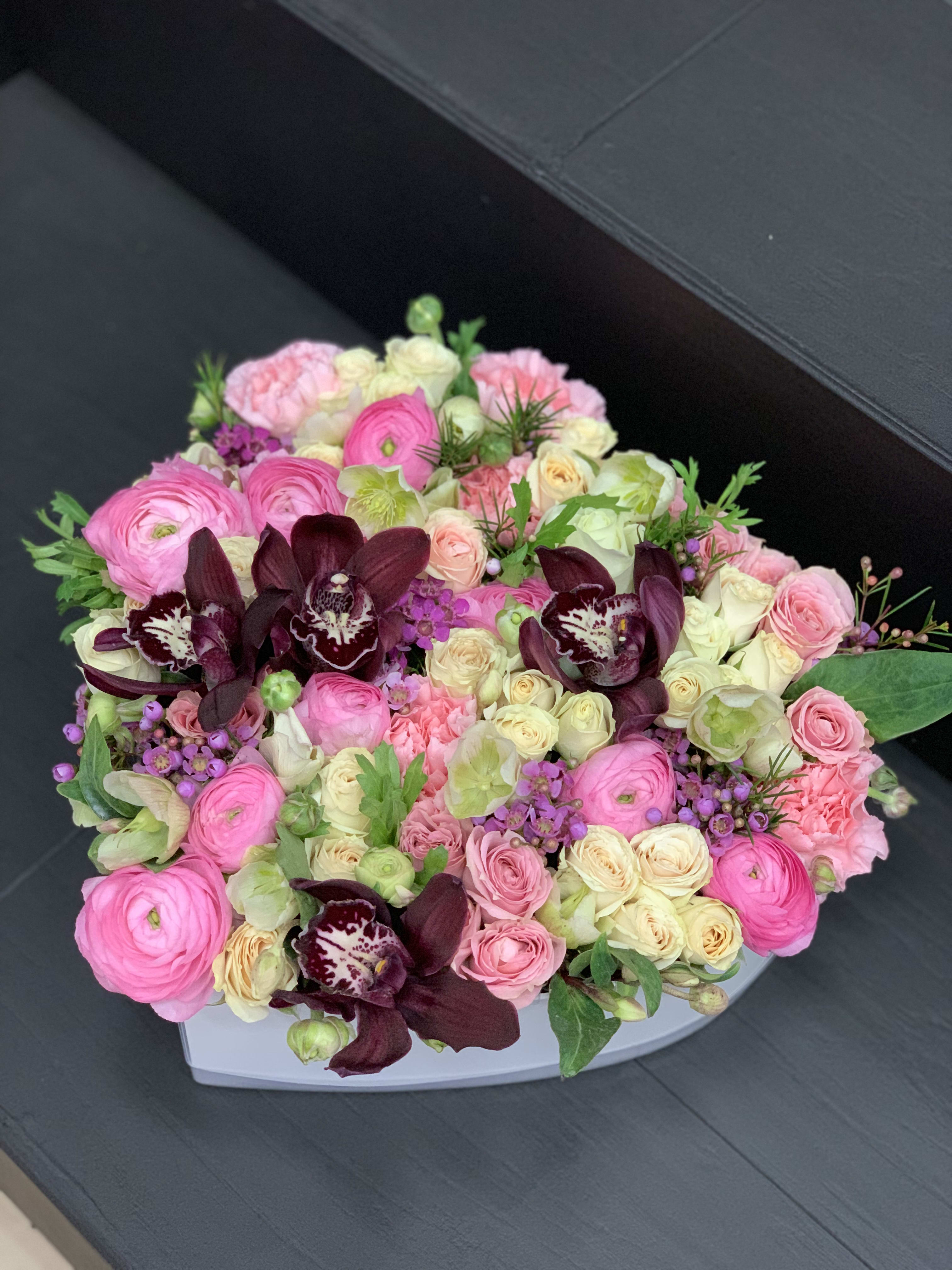 Bright Modern Flower Arrangement In A Box By Luxury Flowers Miami Get fresh flower arrangement with free shipping at your doorstep. bright modern flower arrangement in a box by luxury flowers miami