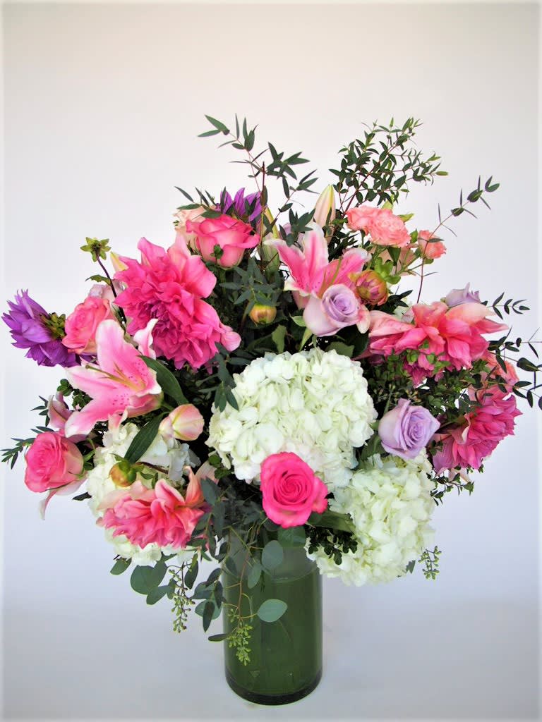 Always Always - Tall arrangement, great for a family or a loved one. Soft colors. Exact flowers might changed due to the seasone or avilablity.