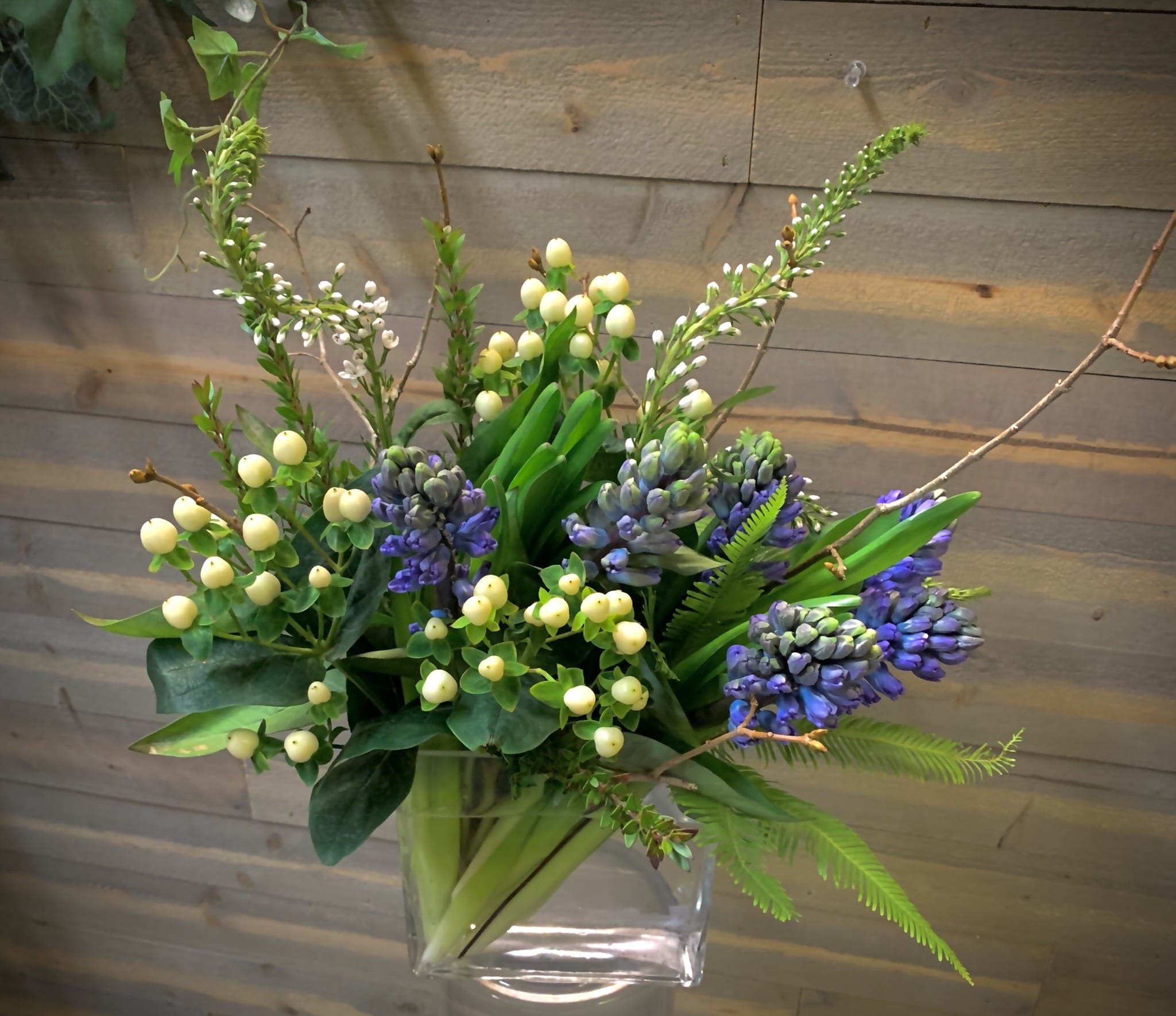 Hyacinthia Hyacinthia - A “scent”ual bouquet of blue hyacinths will give her more than the hope of spring