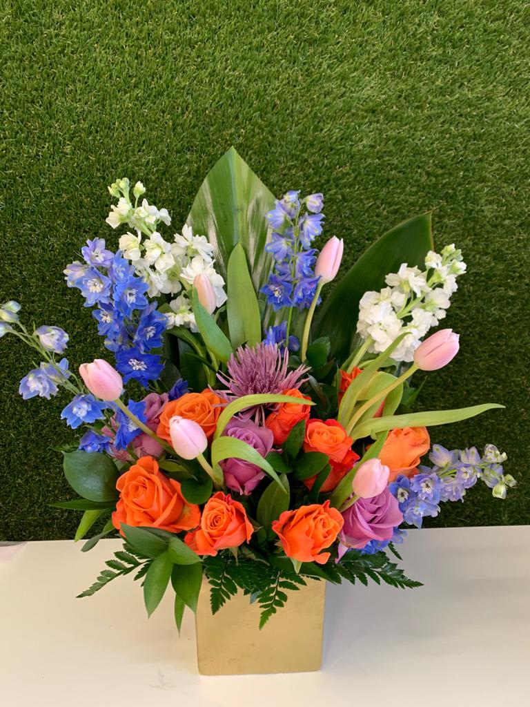 Show yourself Shinning in Tamarac, FL Ellie Flowers and Gift Shop