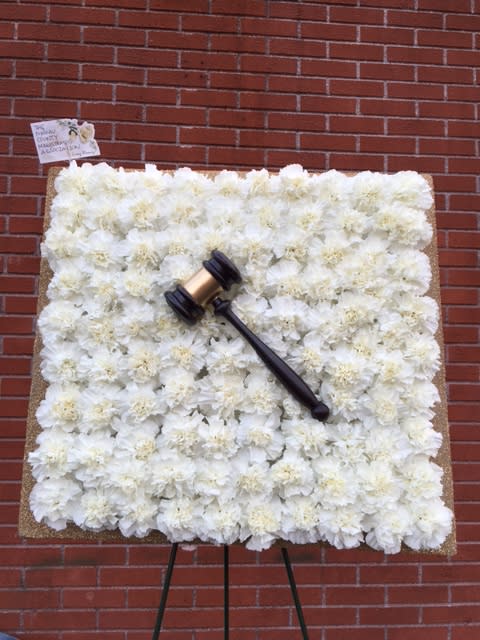 Judge Gavel - Carnations 