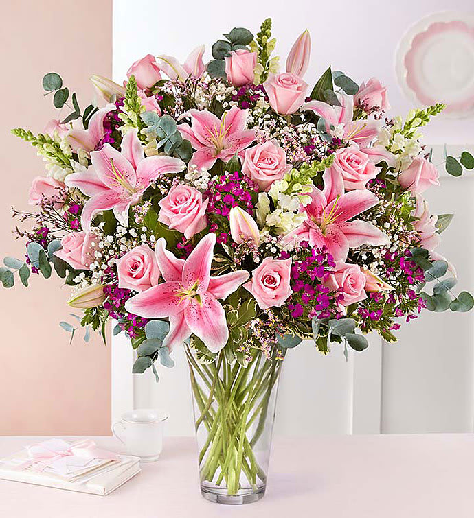 Amazing Mom Bouquet Amazing Mom Bouquet - Premium flowers in vase with lilies and other mix flowers