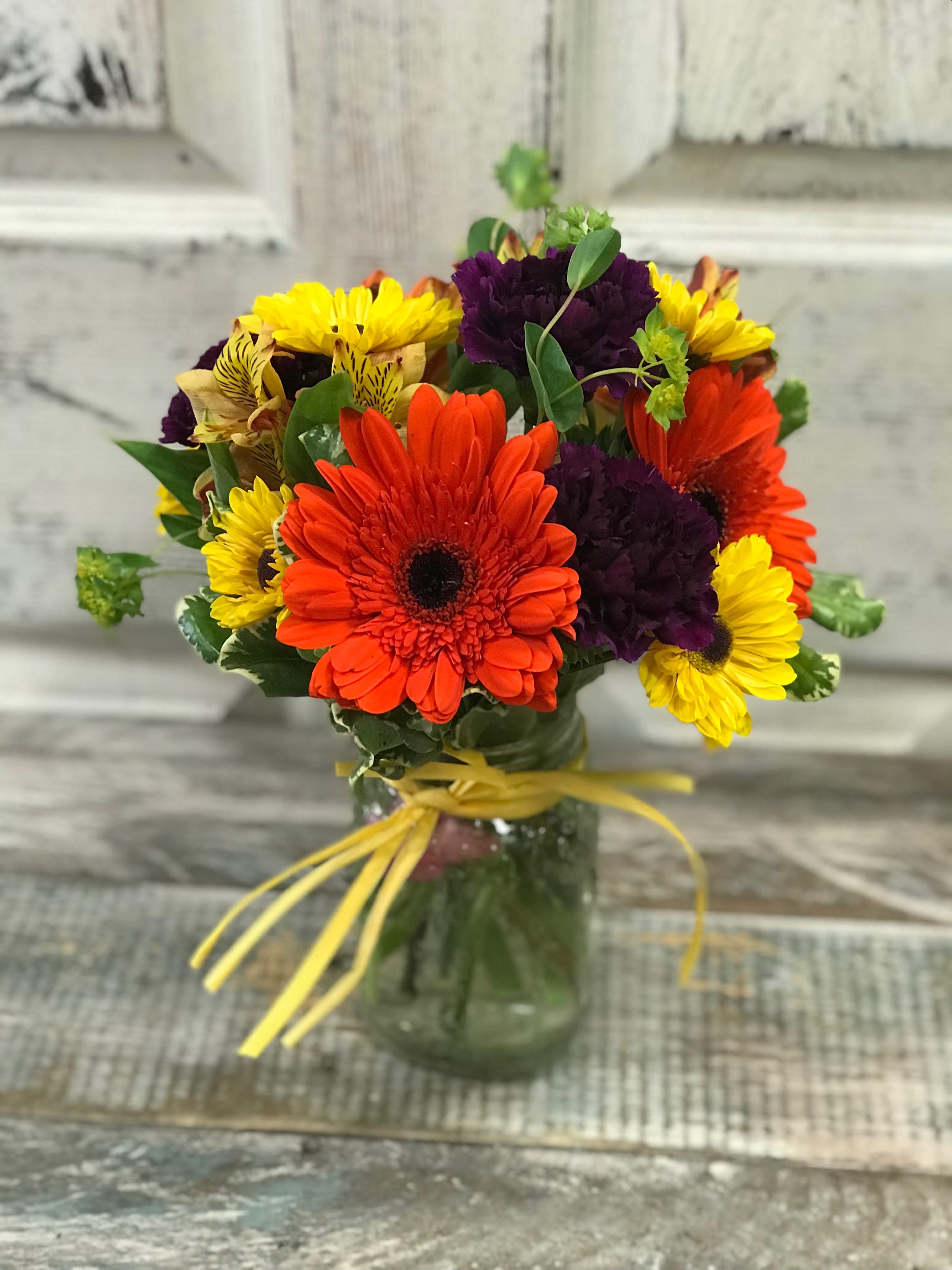 Fresh Flowers In A Mason Jar Color Of Your Choice In Phoenix Az One Of A Kind
