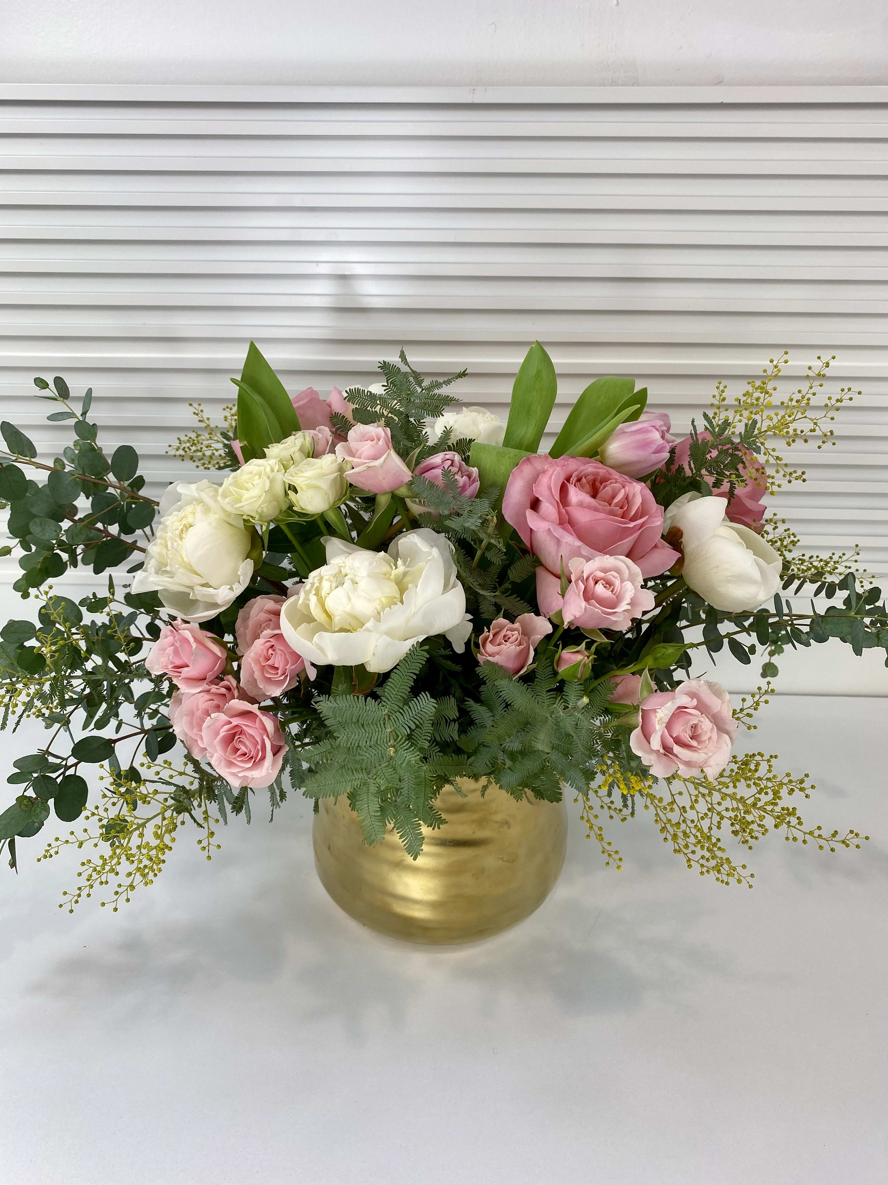 Modern Peonies in Irvine, CA | OC Flowers and Events