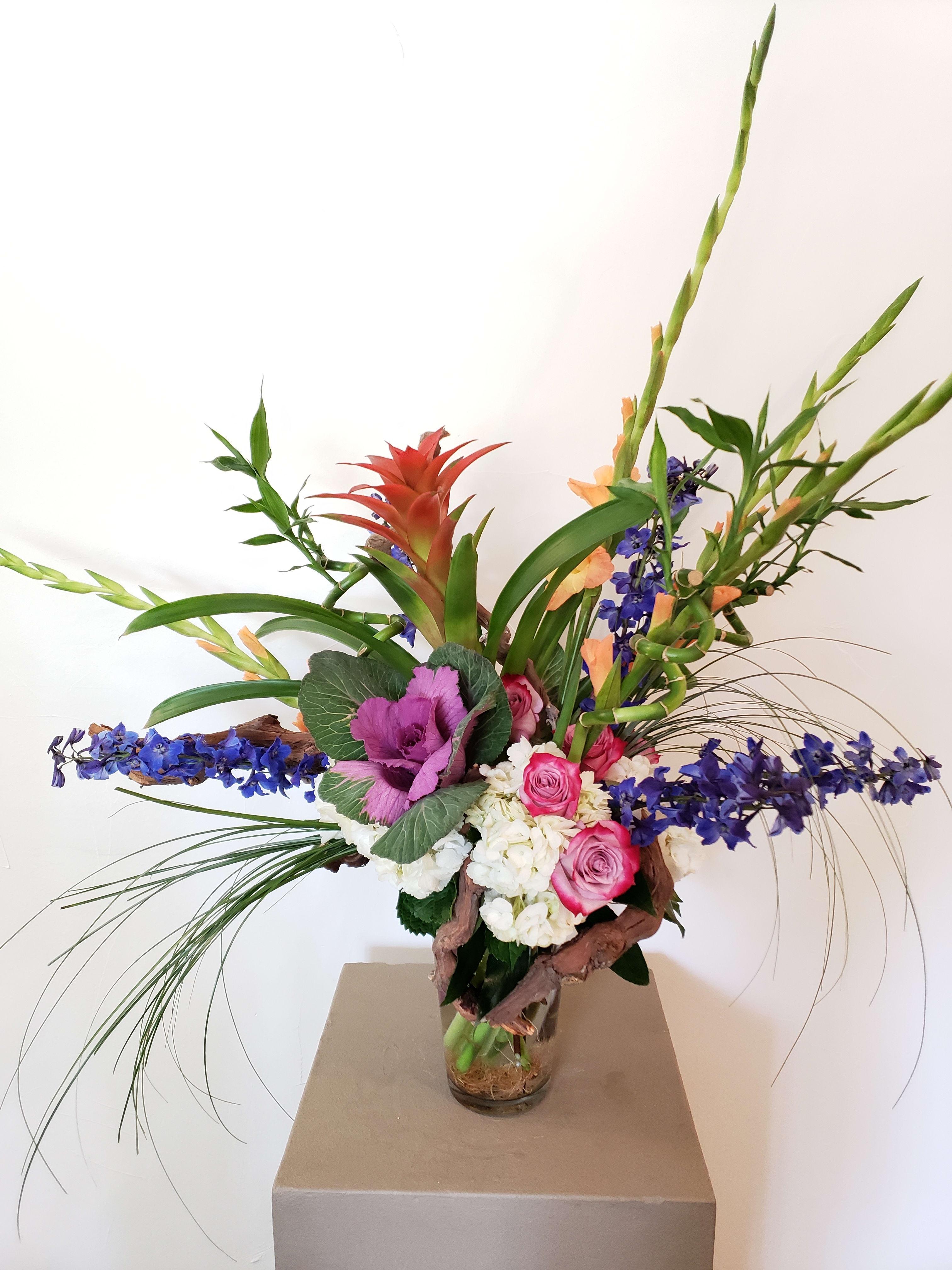 Garden burst Garden burst - Grape root vine, hydrangea, delphinium, kale flower, bromeliad, bamboo, gladiolus, roses