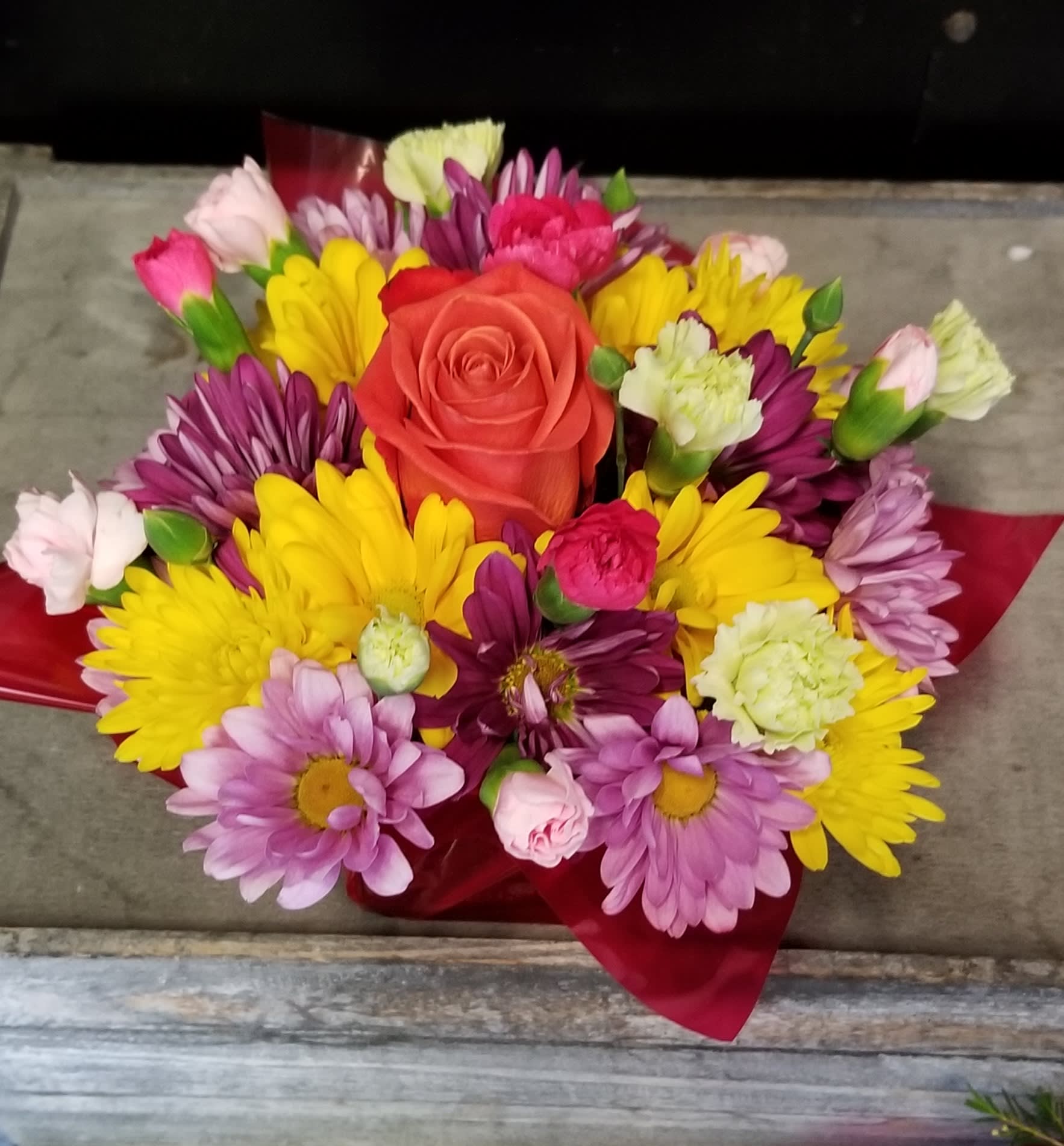 Oasis Spring Arrangement in Keaau, HI Sadorra Floral