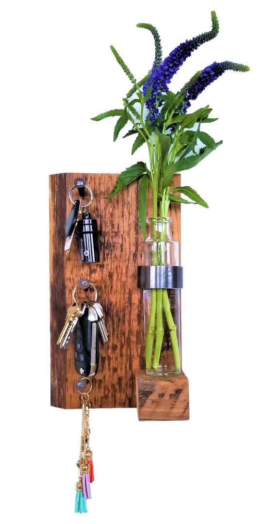 NEW! Century old reclaimed wood Key chain Rack with flowers in Chicago