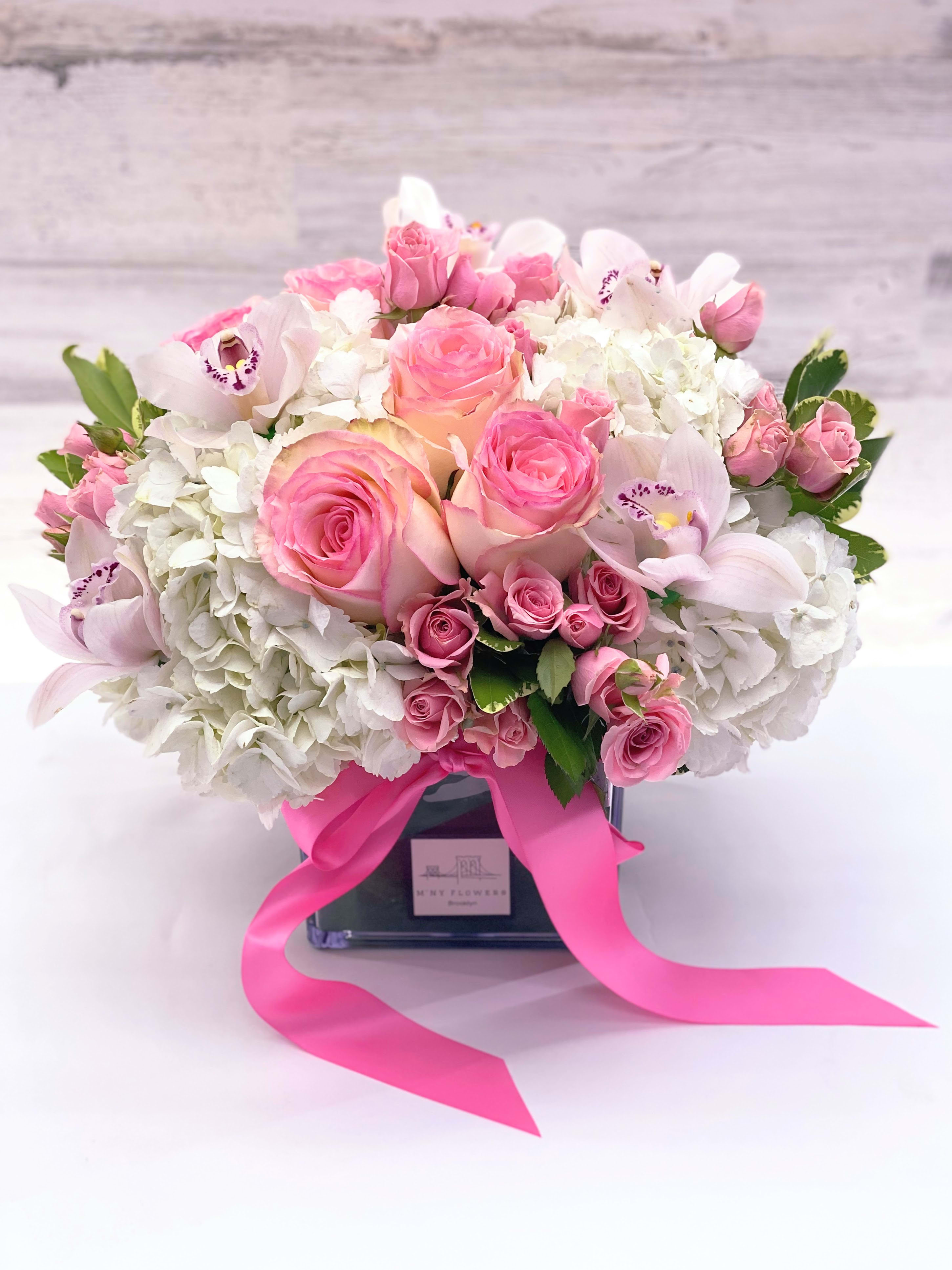 counter zed Fiori Flowers Brooklyn Ny Flower Shop Brooklyn, NY