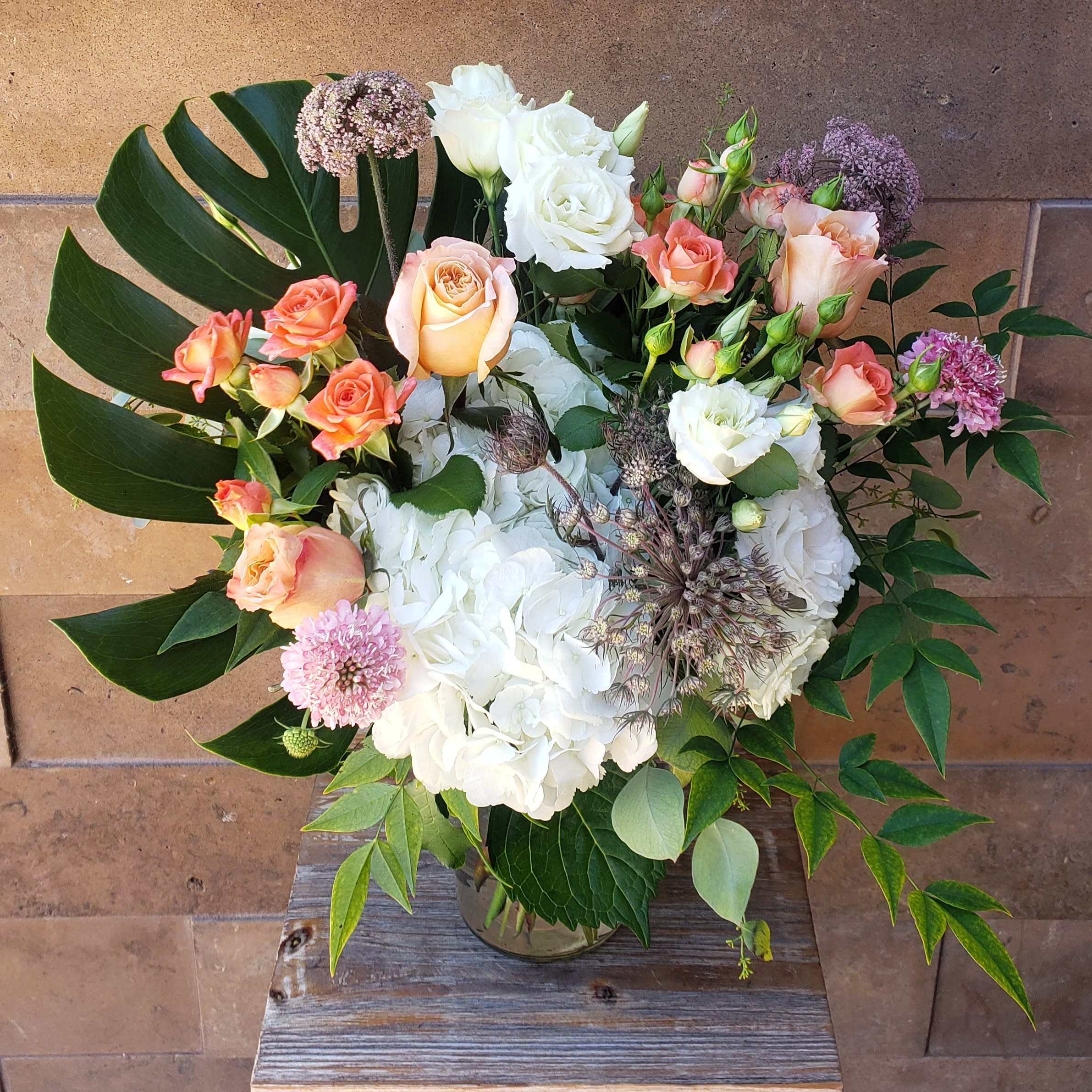Amber Moon In San Mateo Ca Blossoms And Botanicals Botanicals on barkly is a melbourne based florist with a love for all things botanical, creating seasonal bespoke. amber moon in san mateo ca blossoms and botanicals