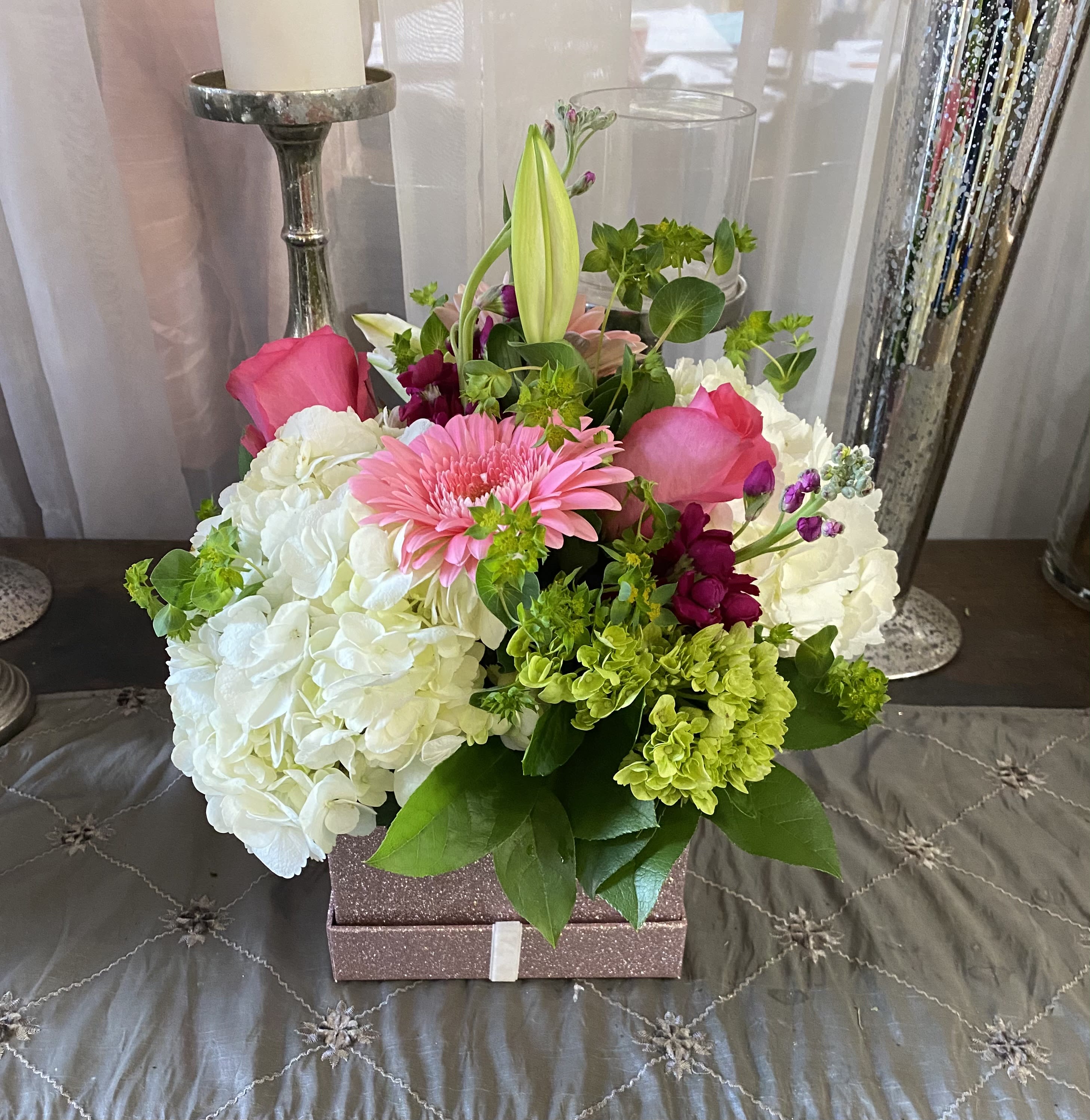 Perfect Present In Johnston Ri Cherryhill Flowers