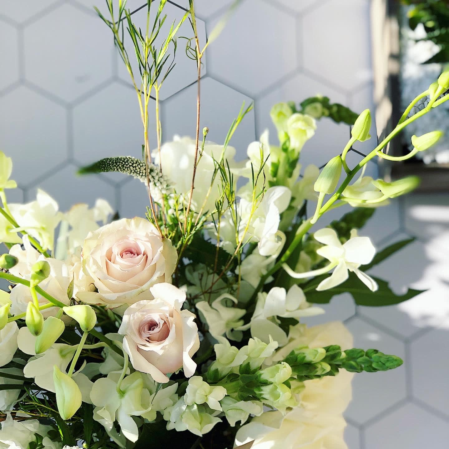 Biweekly Floral Subscription In Austin Tx Loose Leaf Florist Check out floom, a fresh flower delivery service that connects you to top talent in your area. biweekly floral subscription in austin tx loose leaf florist