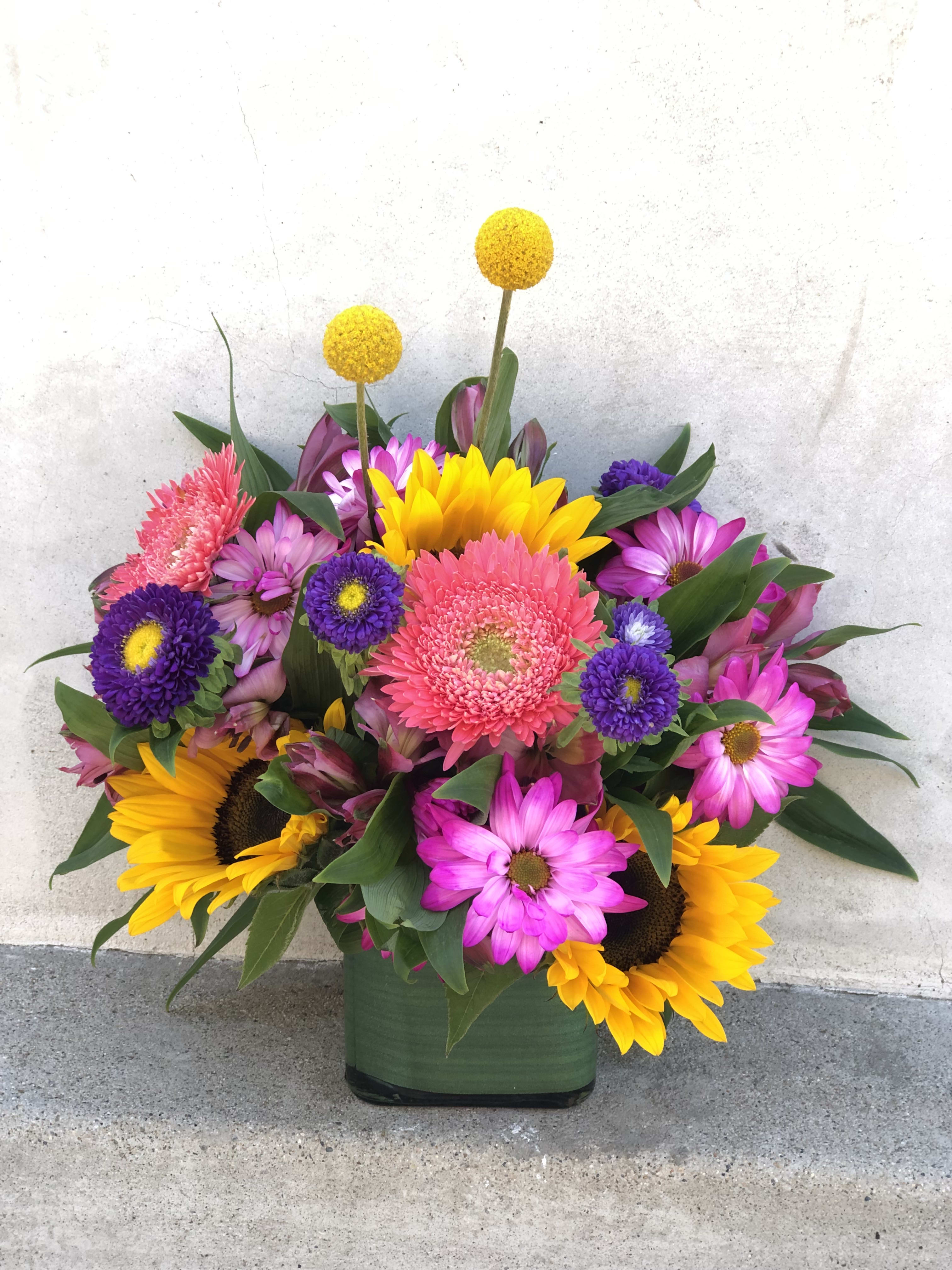 Green River (Summer Mix) in Bakersfield, CA | House of Flowers Green River (Summer Mix) in Bakersfield, CA | House of Flowers