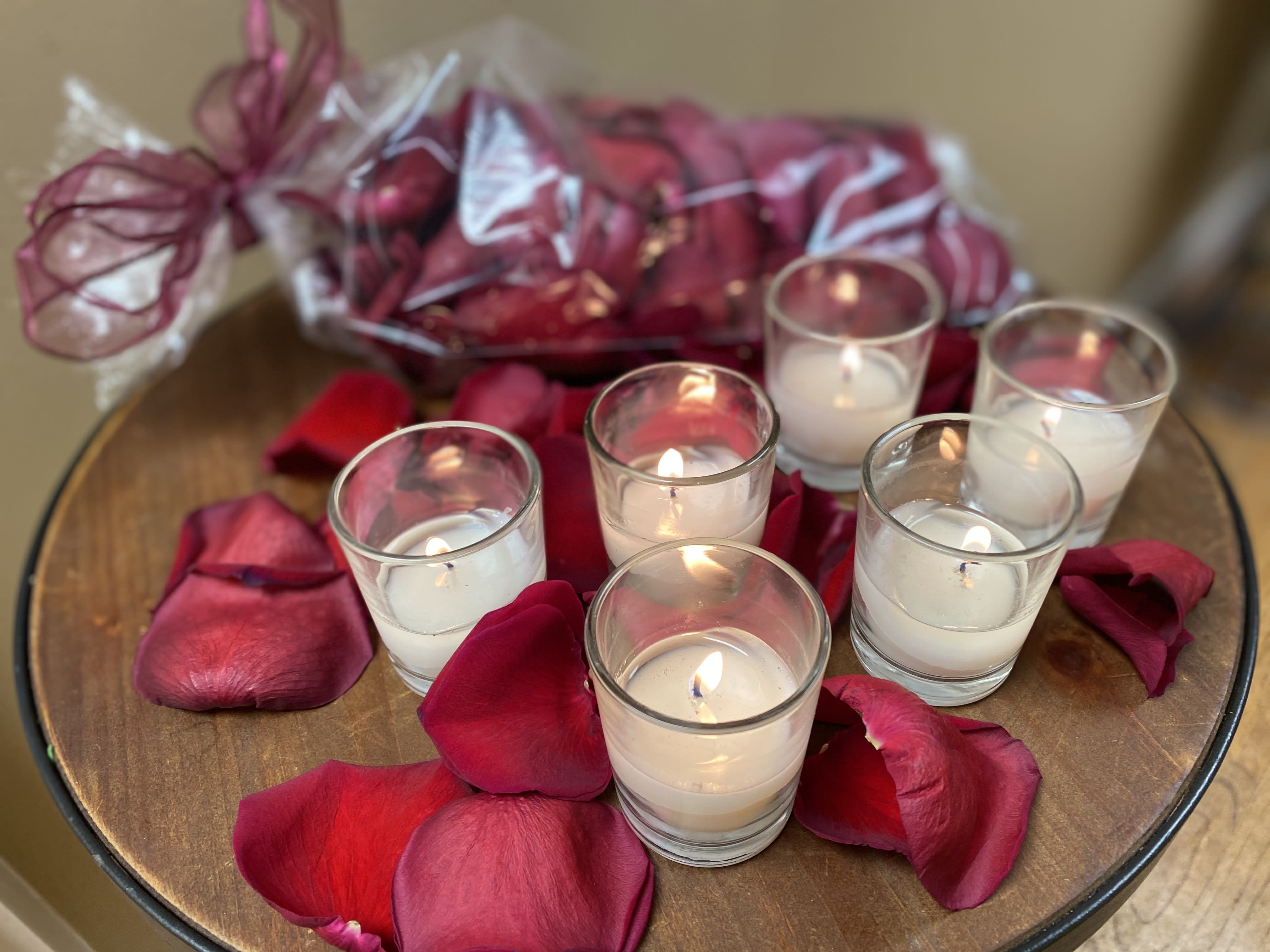Add Romance With Fresh Rose Petals Candles Of Course In Cary Il Wildrose Floral Design