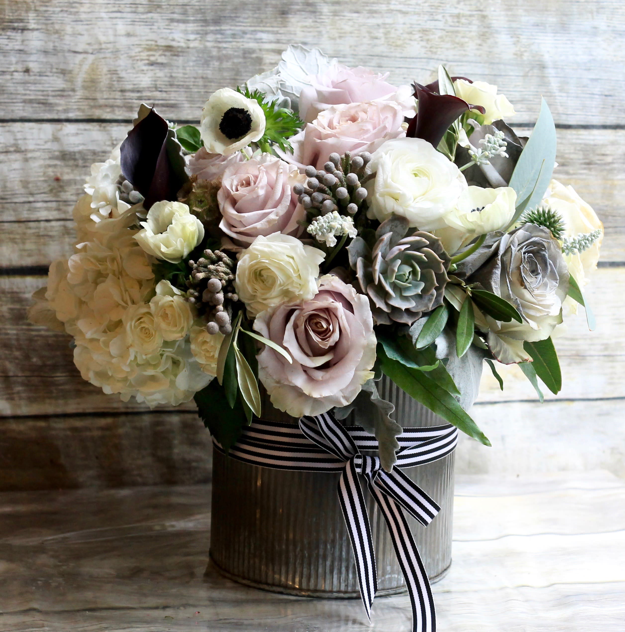 Amnesia In New York Ny Gotham Florist .flowers nyc corporate gifts peonies next day flower delivery gifts for gentlemen hotel flowers weekly flowers housewarming gifts luxury flowers and gifts luxury flowers orchids indoor plants wedding flowers wedding centerpieces bridal bouquets boutonnieres and corsages. amnesia in new york ny gotham florist