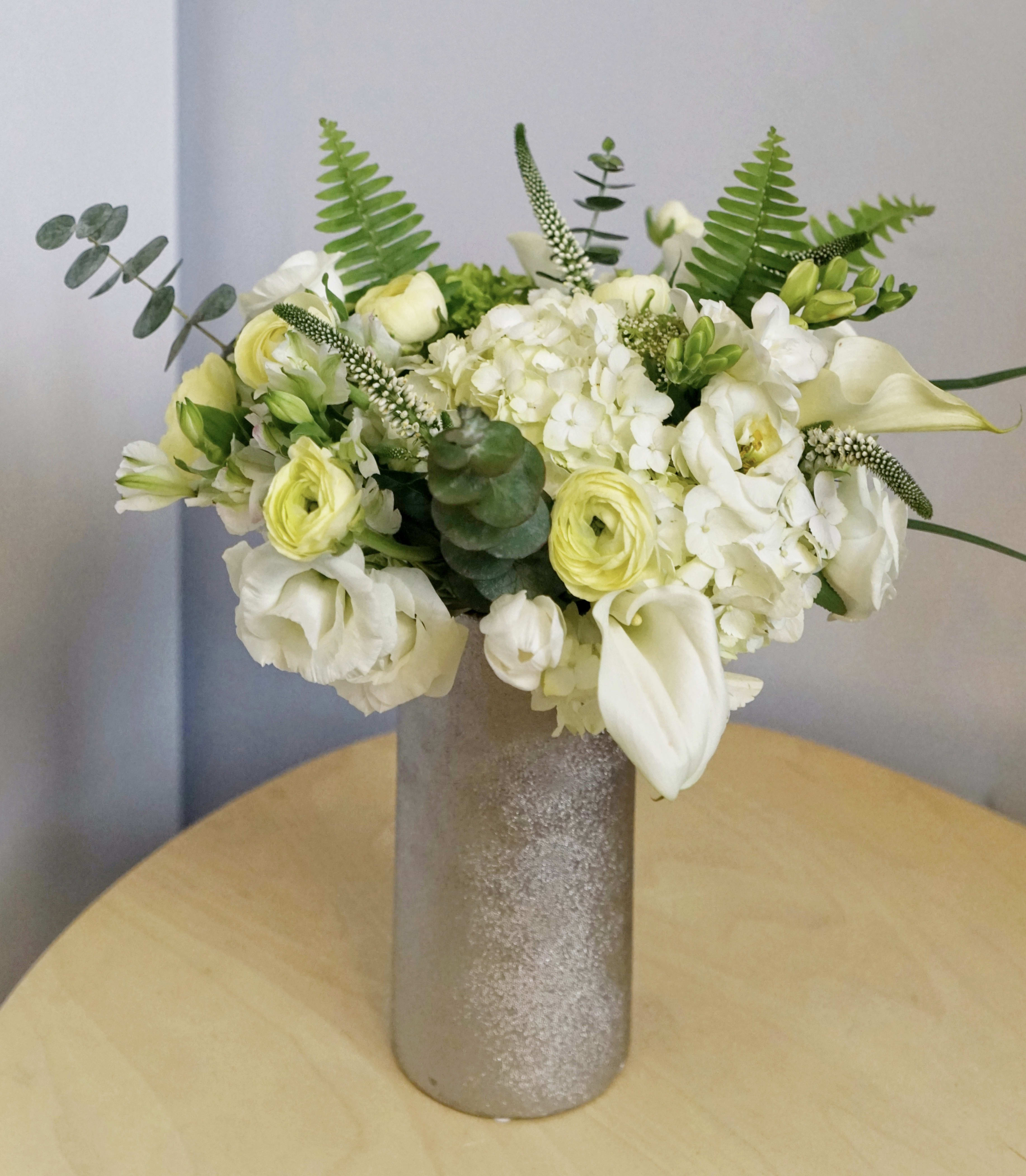 Classic Cream in Boston, MA Sunny Florists