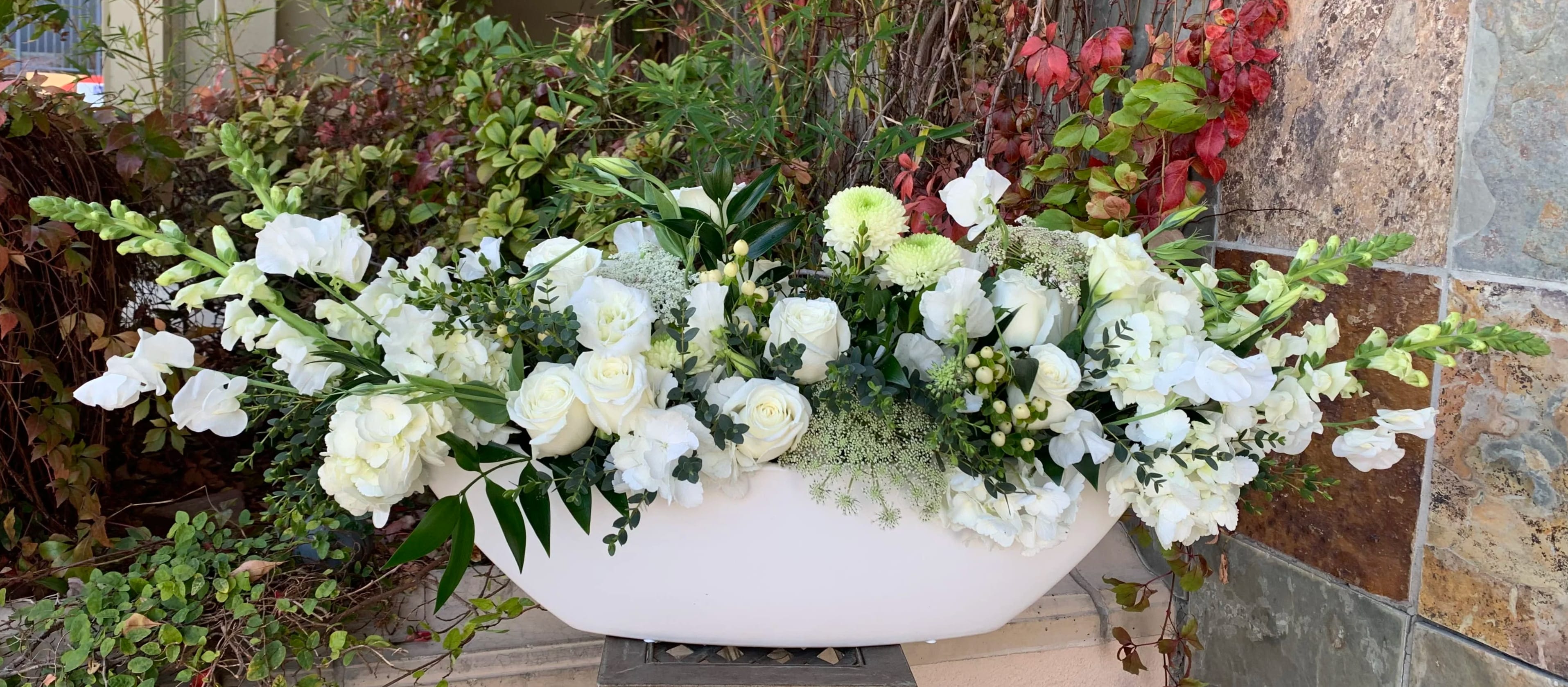 Understated Elegance in Las Vegas, NV English Garden Florist, Las Vegas