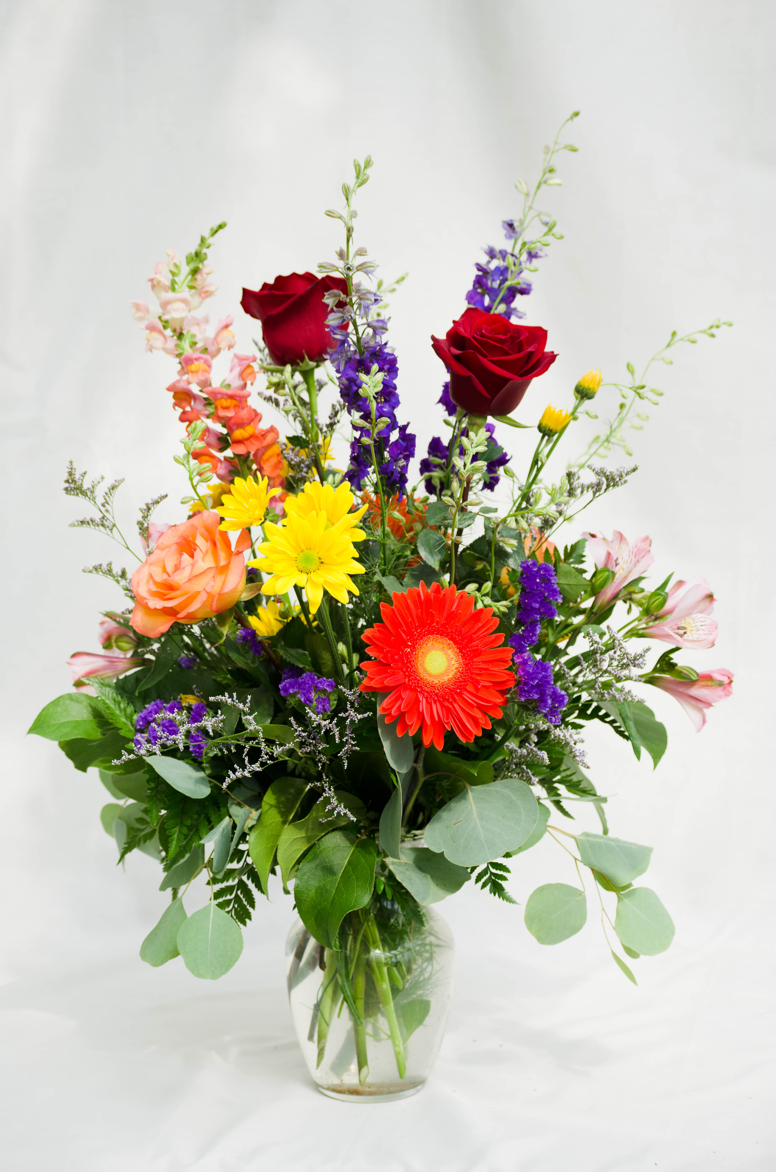 The Bridgeport Meadows Bouquet In Syracuse Ny Coleman Florist Inc