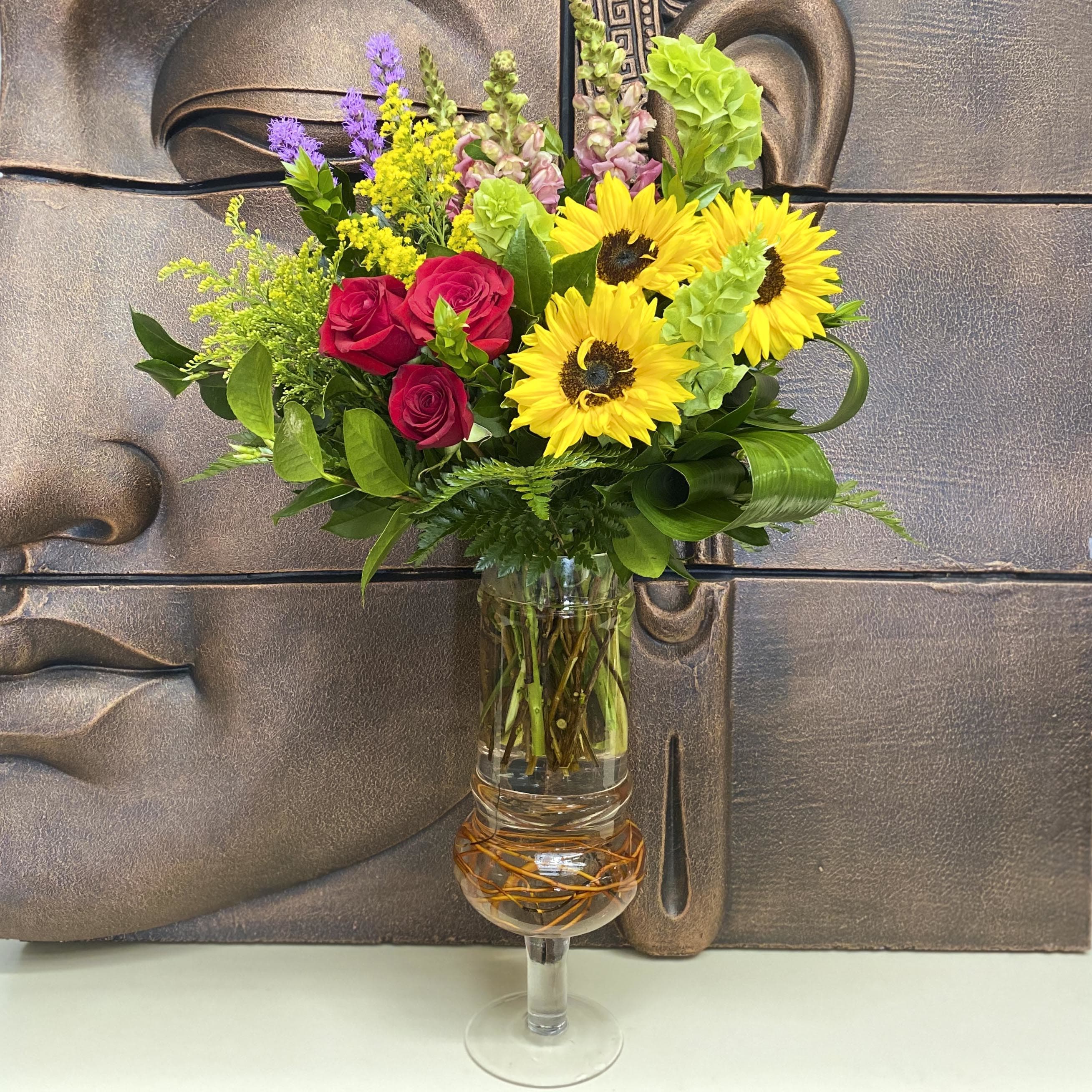 KISSES & SUNSHINE in San Diego, CA | Wholesale Flowers