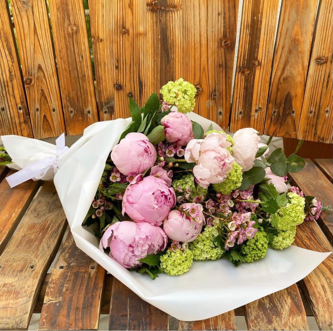 Large peony bouquet Clearance