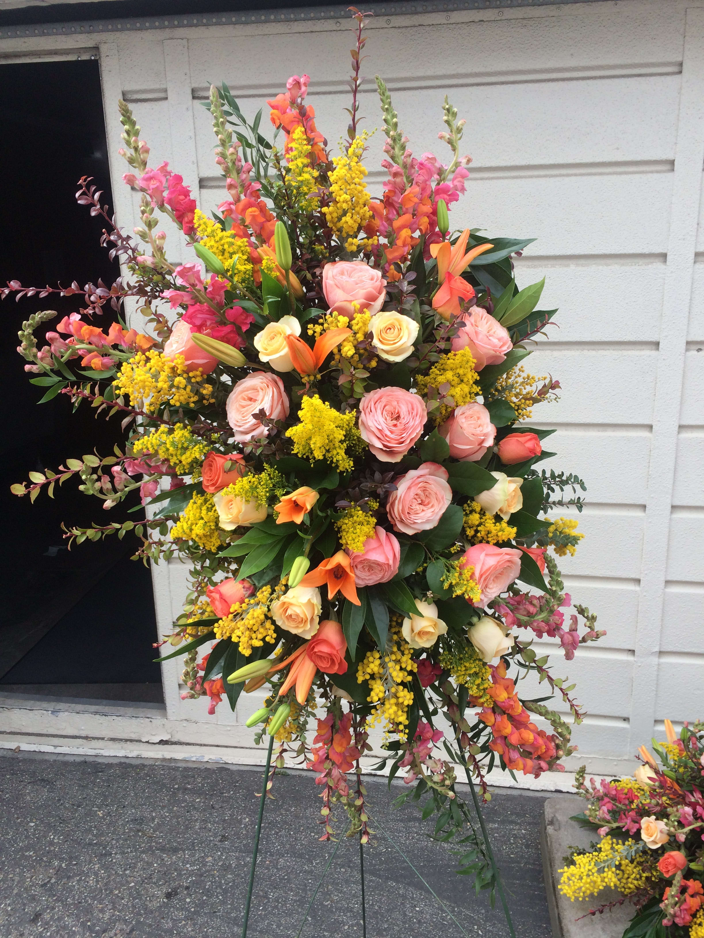 Celebration of Life Standing Spray in Ojai, CA | Blooming Ruby's