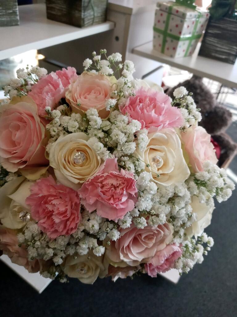 WEDDING BOUQUET PINK  - WEDDING BOUQUET PINK ROSES,PINK CARNATIONS ,BABY'S BREATH