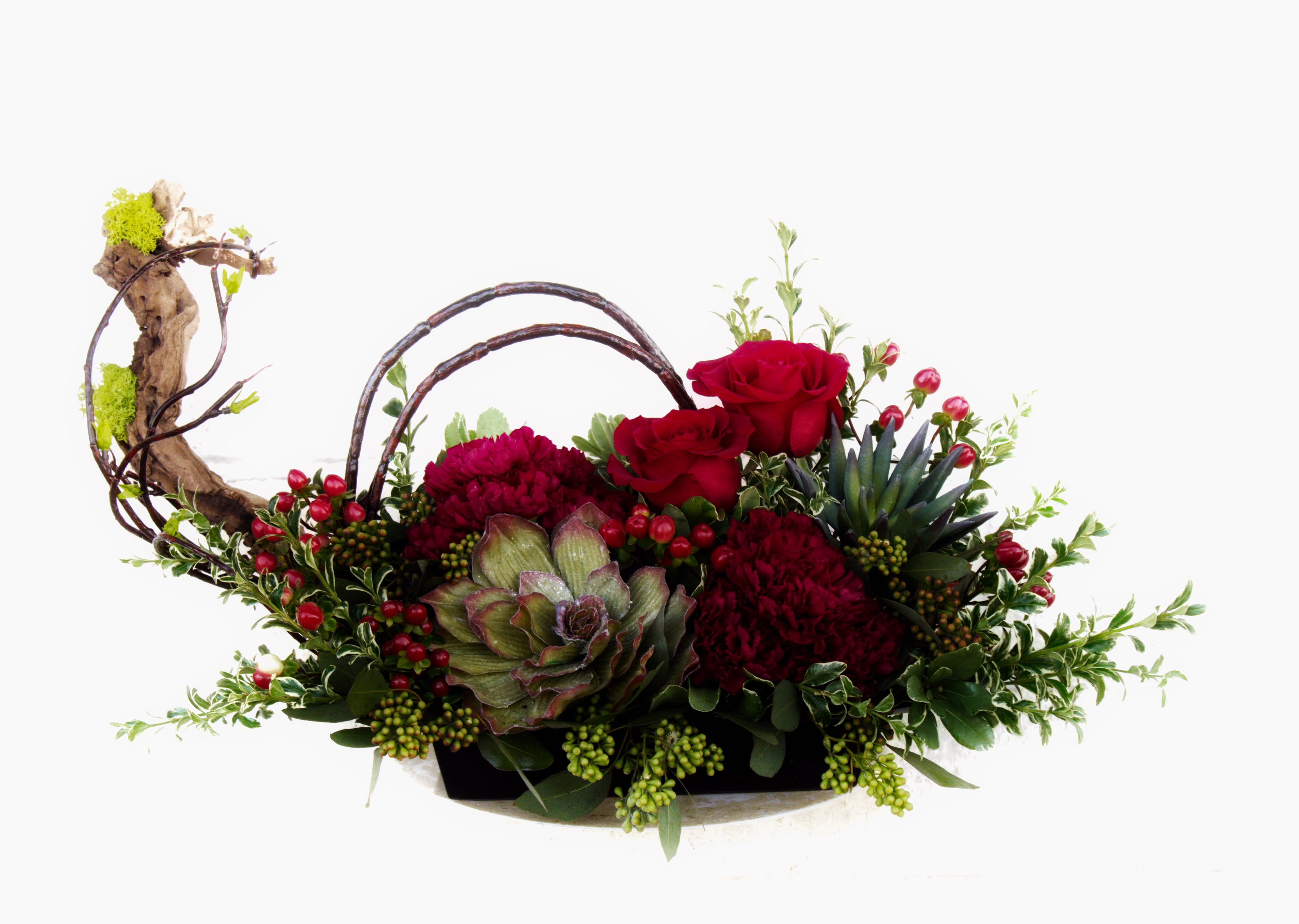 Love Garden - Beautiful design including fragrant English roses, succulents, driftwood and nice accents.