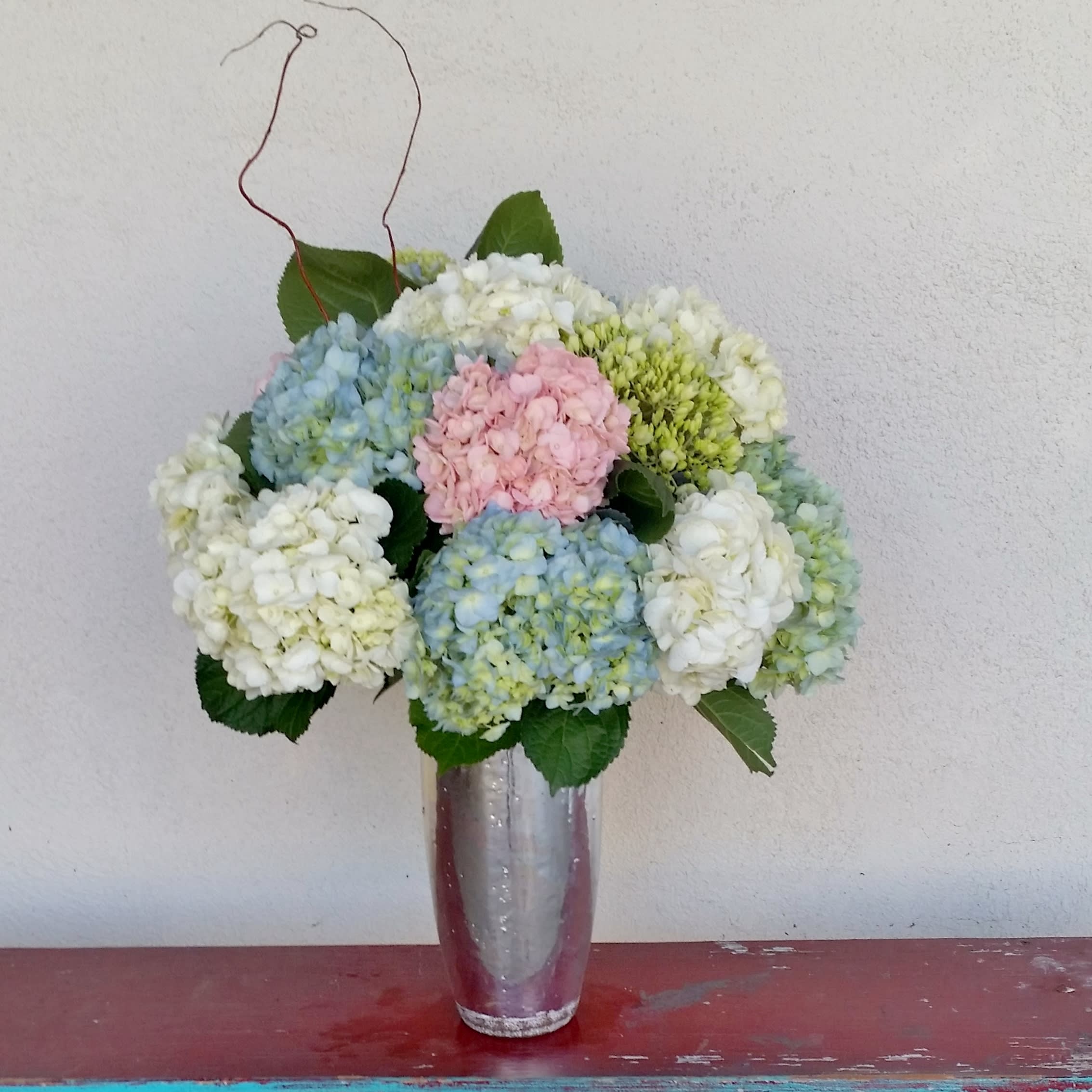 LF26 - Elegant Hydrangea Bouquet in Lake Forest, CA | Lake Forest