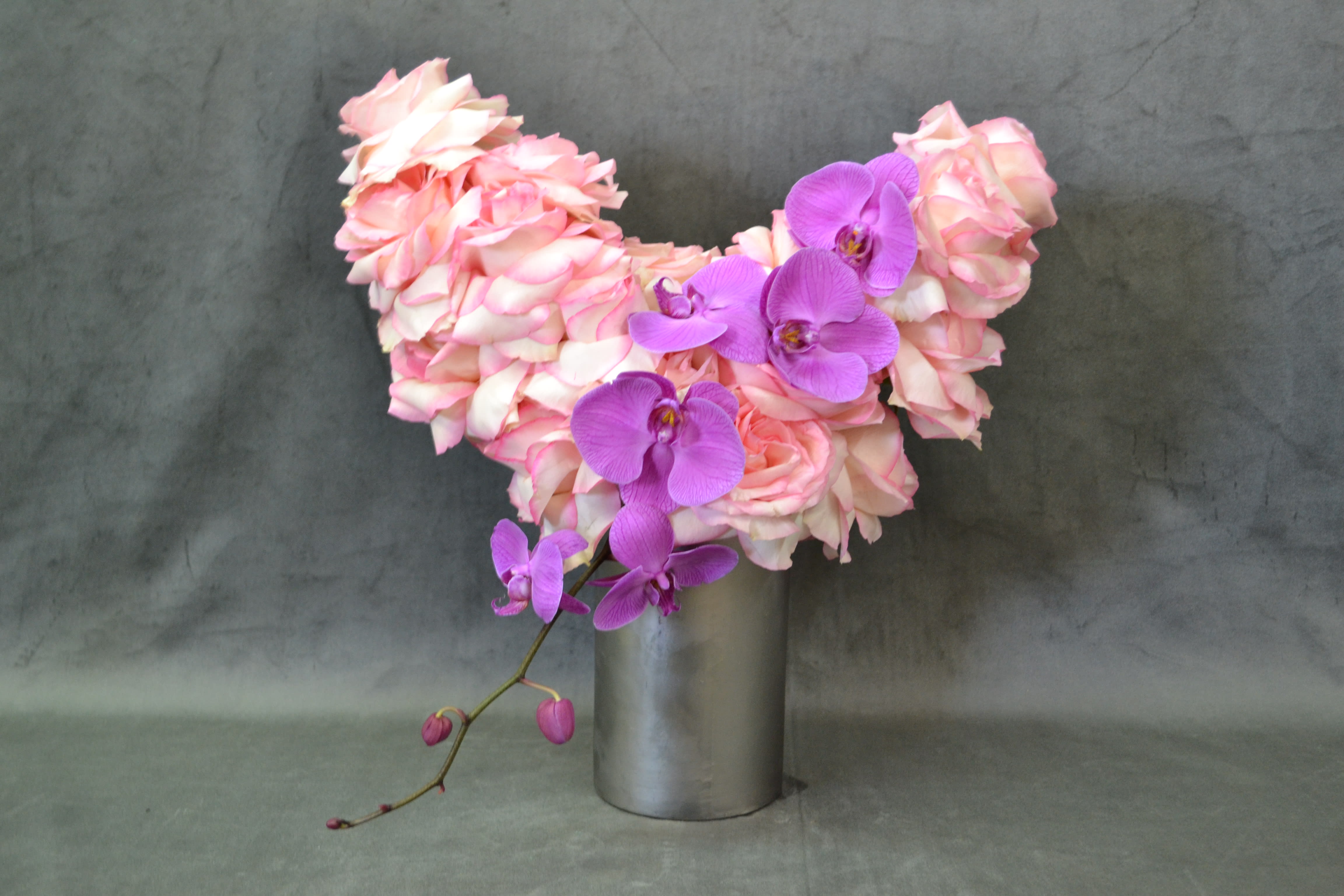 Rosita - pink roses and phalaenopsis orchids
