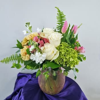 Mom S Garden Bouquet In Wilmington De Ramones Flowers